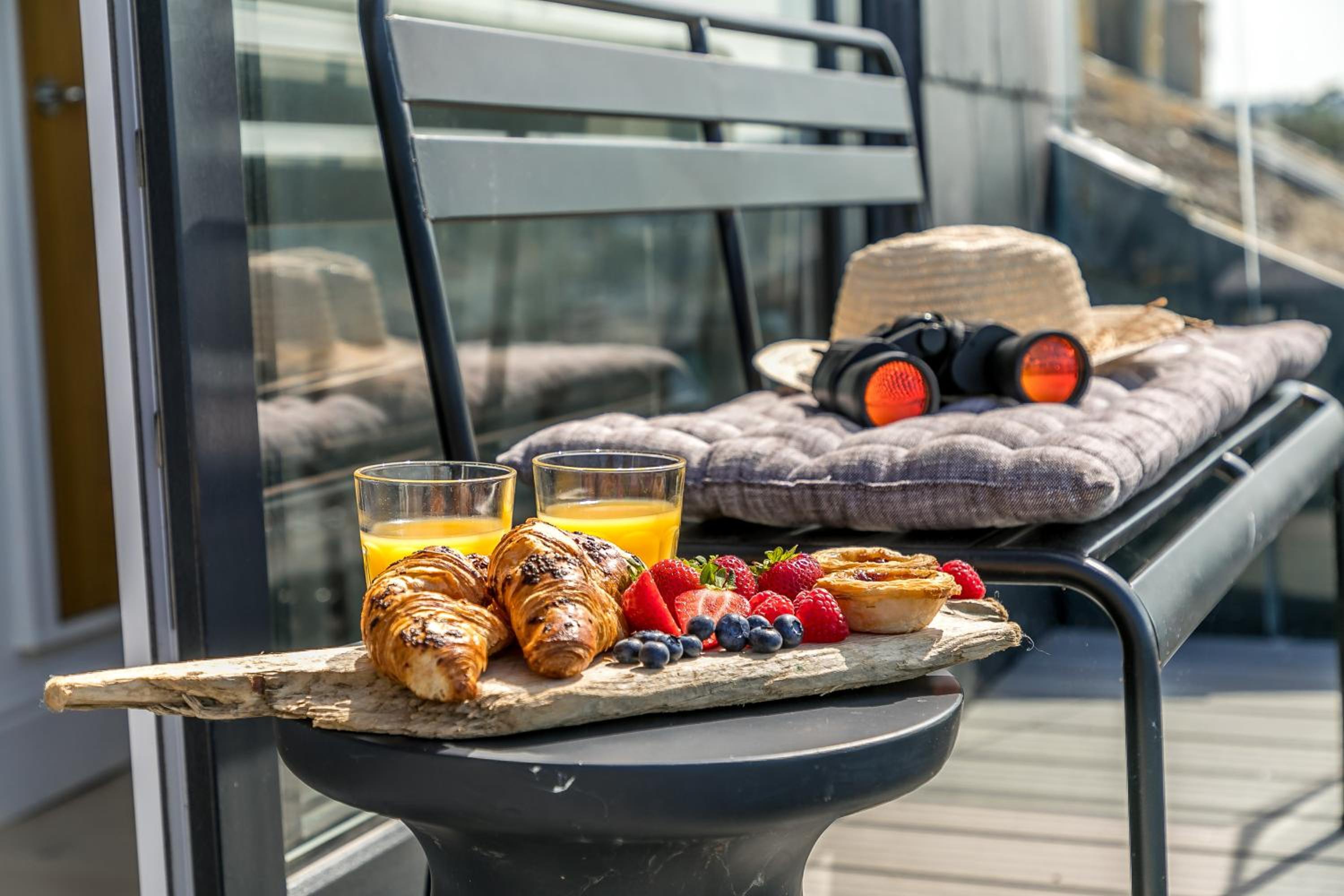 balance & terrace