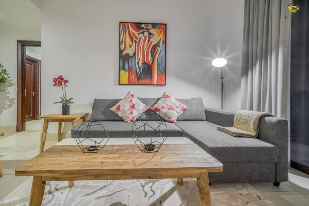 Cosy 1 Bed in Yansoon 3, Downtown Dubai