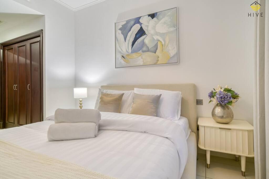 Cosy 1 Bed in Yansoon 3, Downtown Dubai