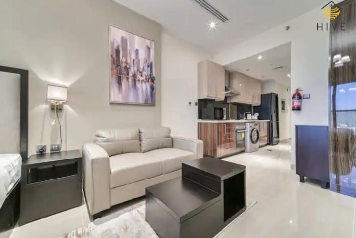 Brand New Studio with Balcony in Downtown