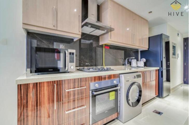 Brand New Studio with Balcony in Downtown