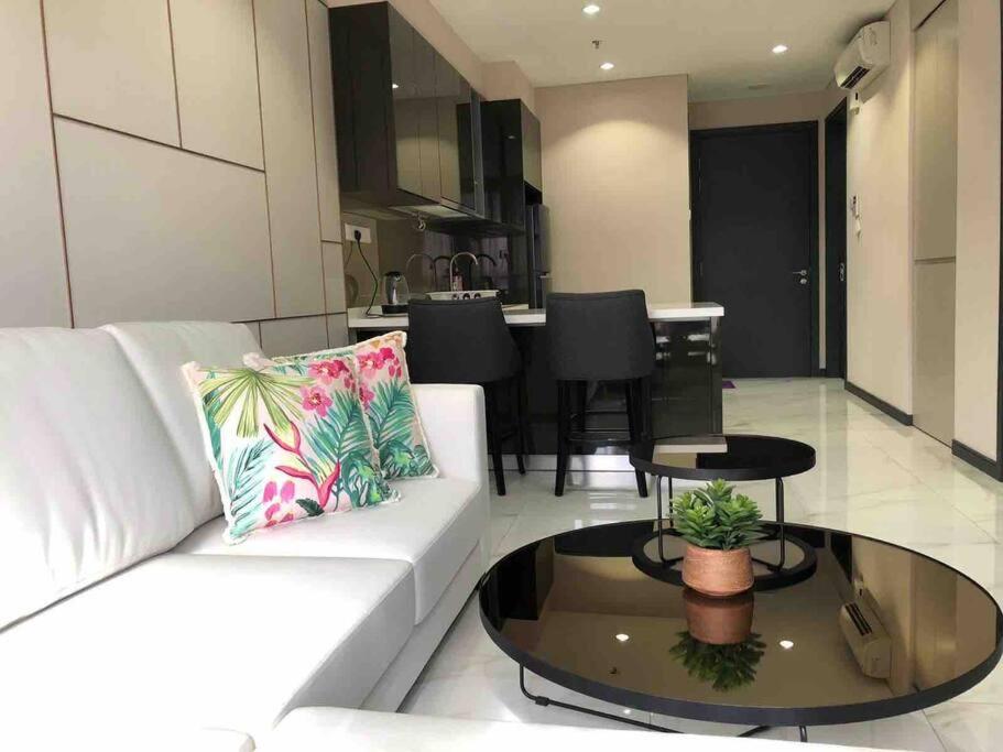 8 Kia Peng Residences by StayHere
