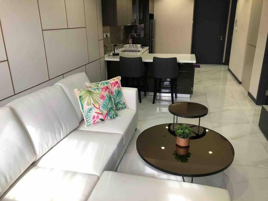 8 Kia Peng Residences by StayHere