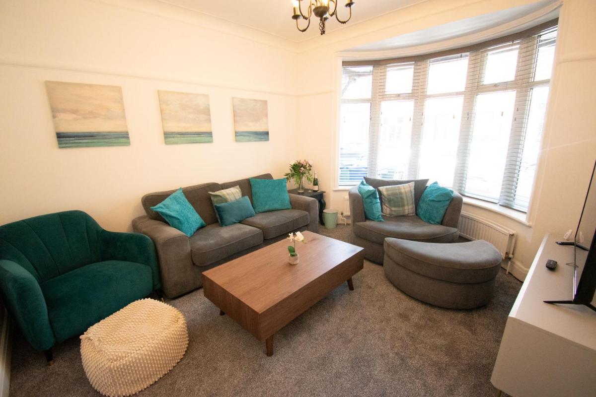 Ideal Lodgings in Bury view 2