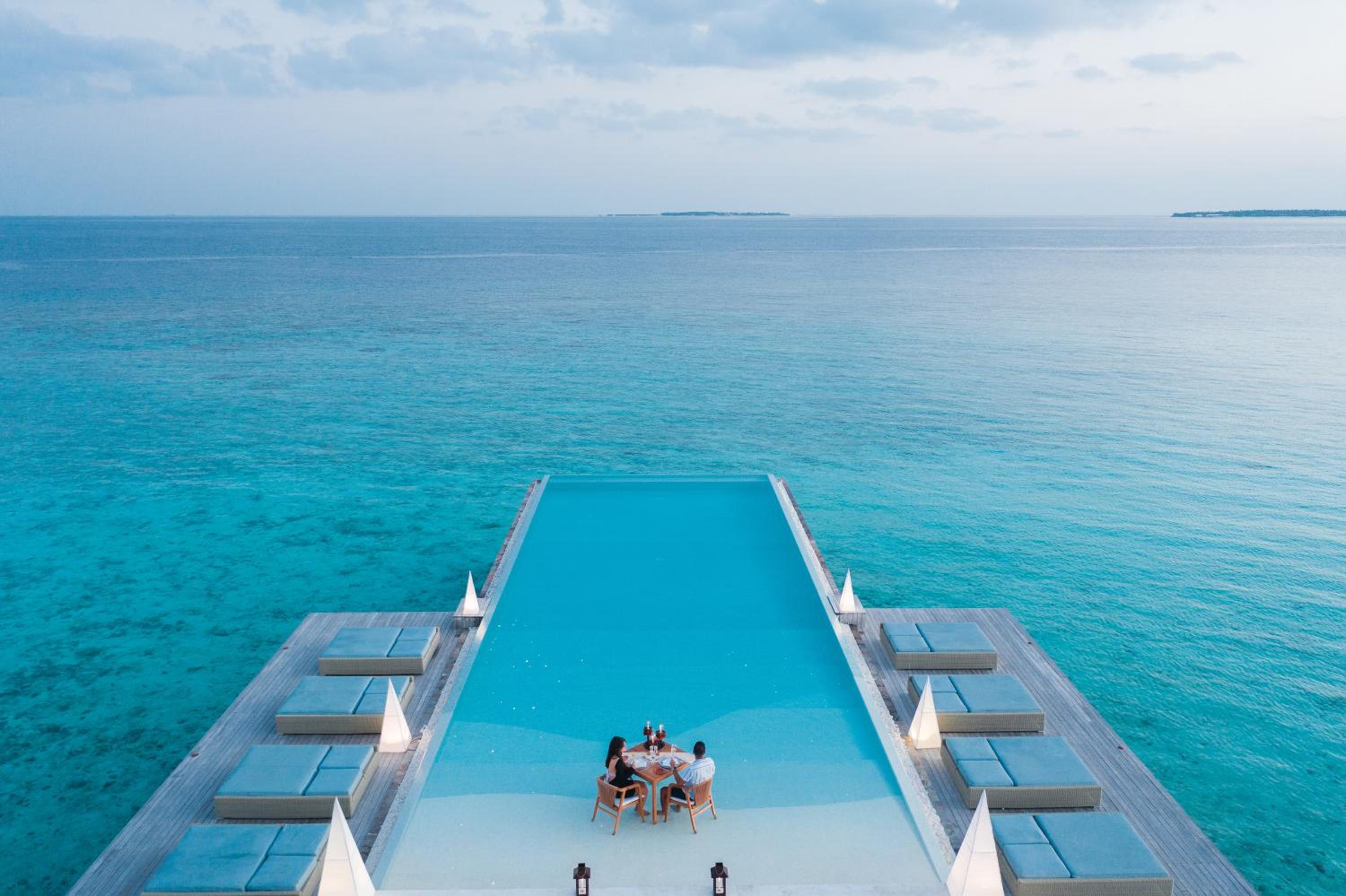 Heritance Aarah - Premium All Inclusive - 40 Minutes away from Male by Seaplane view 3