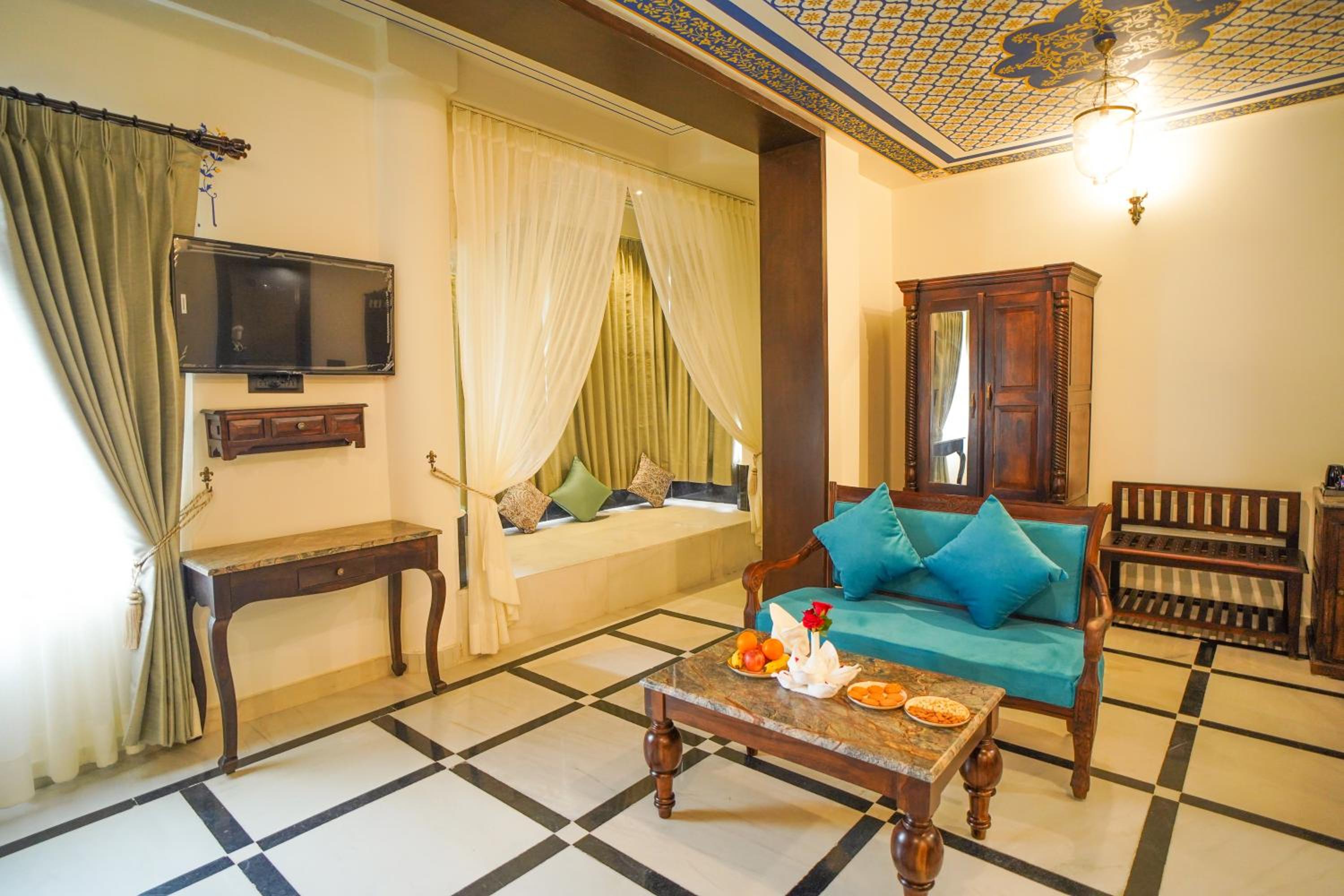 The Amar Mahal by Trulyy