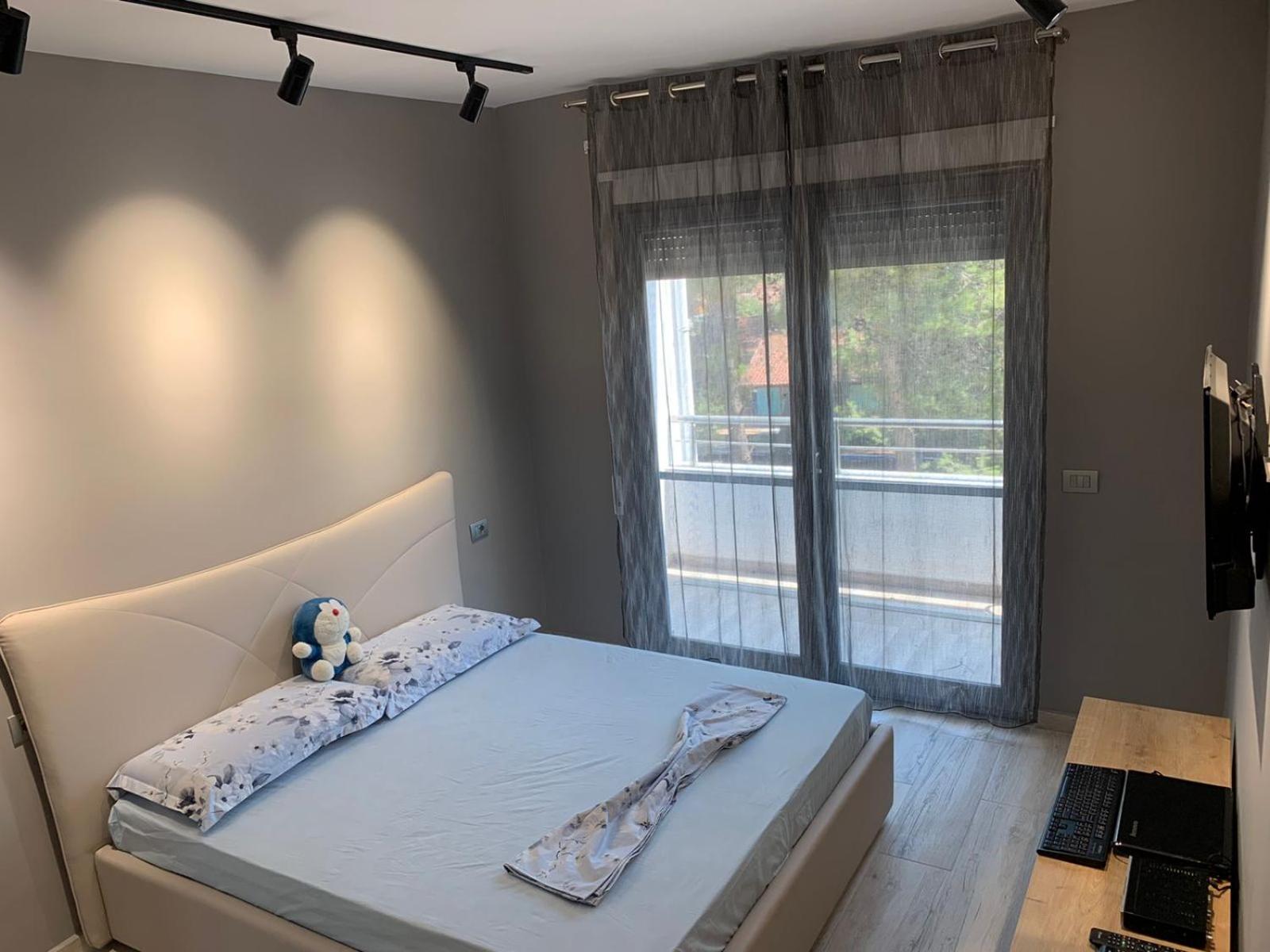 I&S Apartment 4