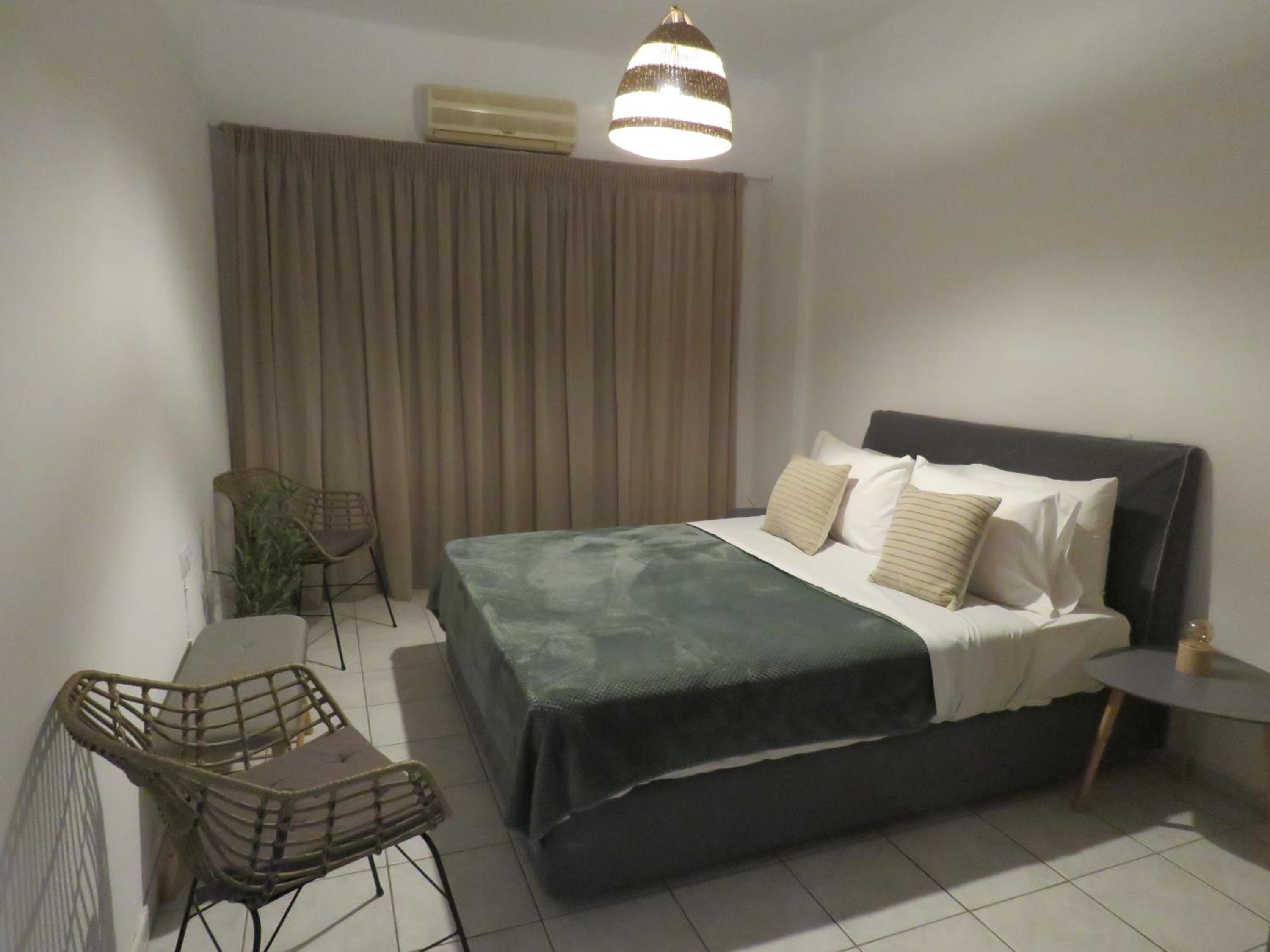 Divine Malia Suites & Apartments