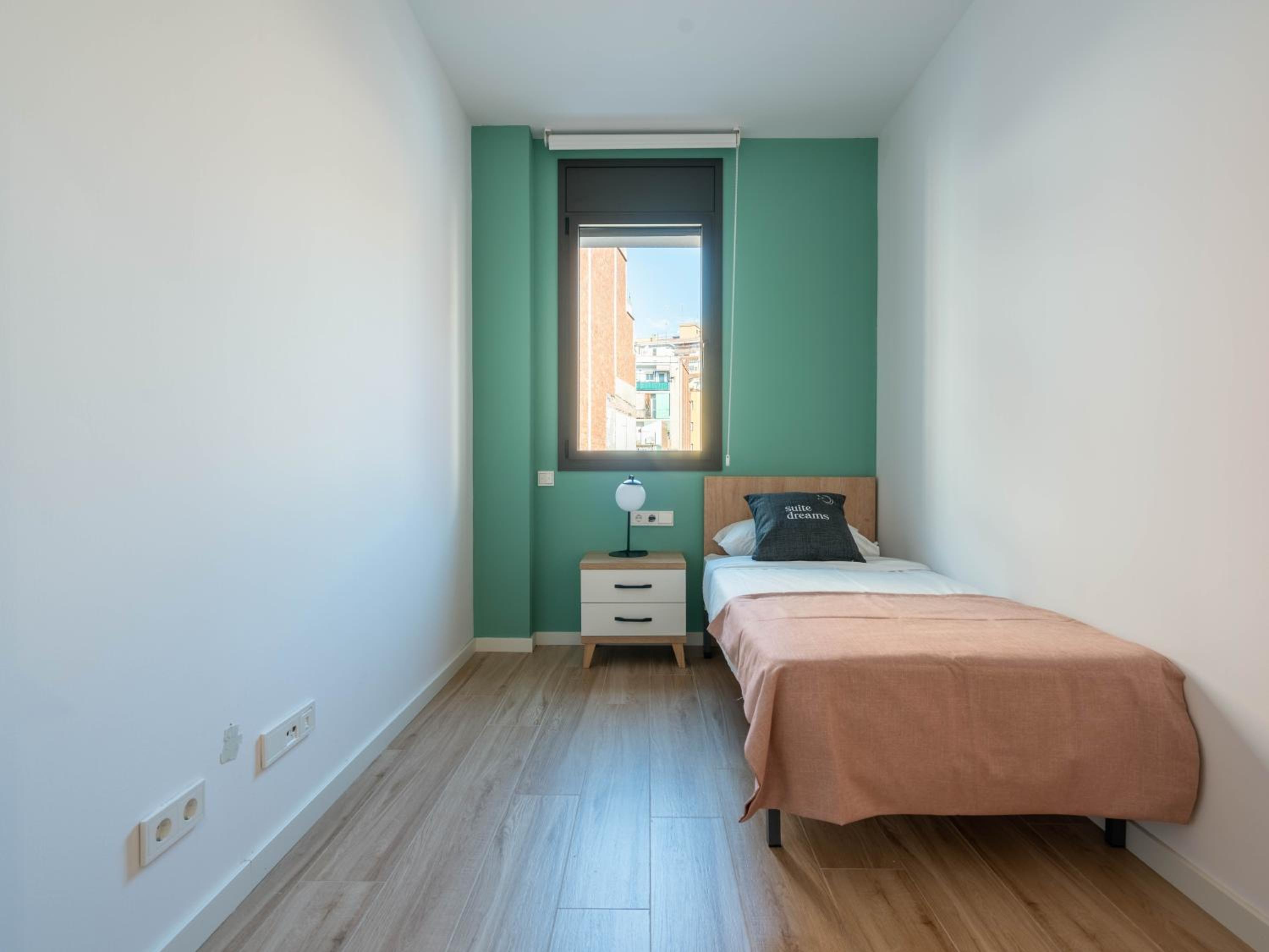 Limehome Barcelona Carrer de Besalú 90 - estancia temporal