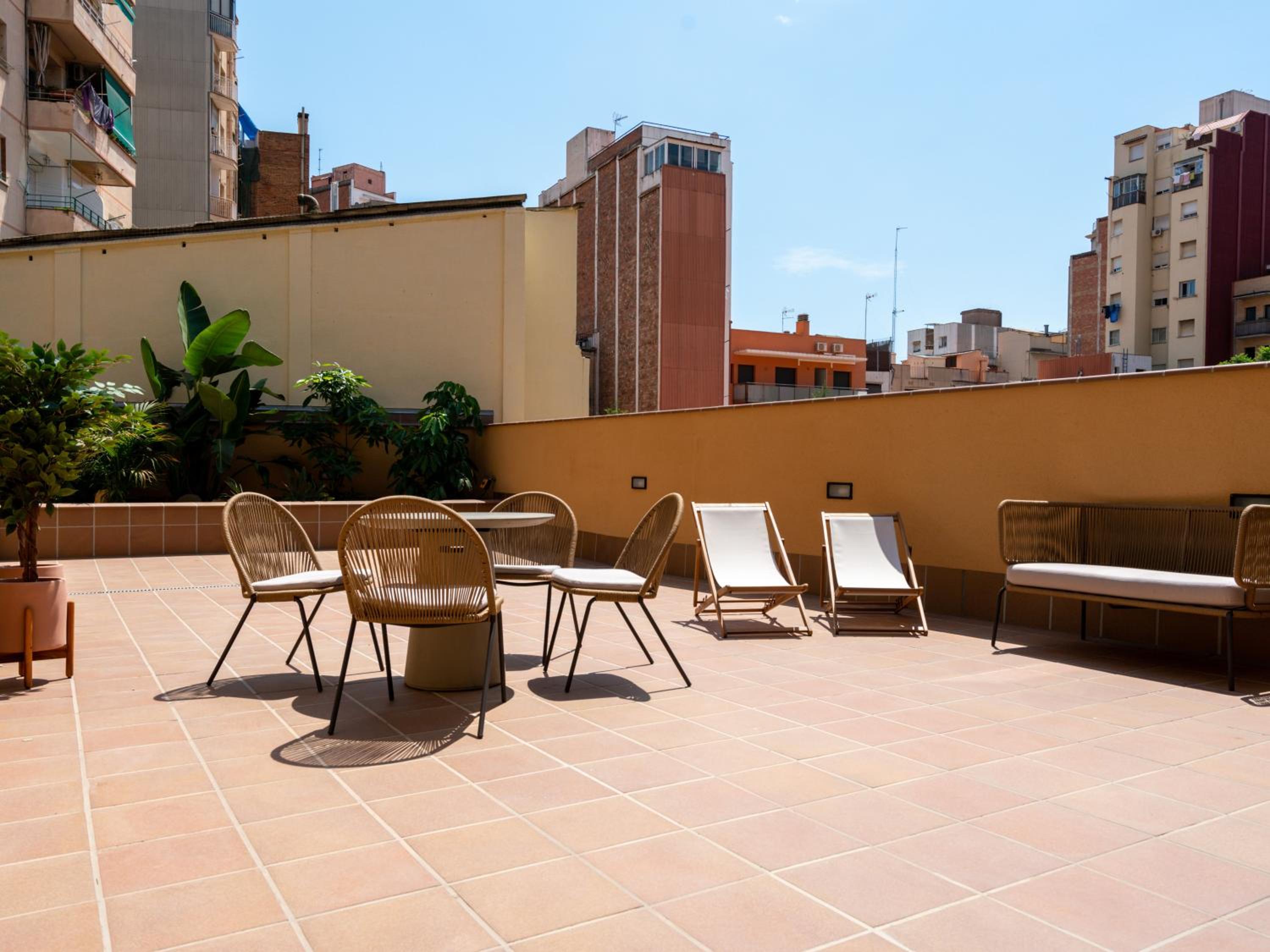 Limehome Barcelona Carrer de Besalú 90 - estancia temporal