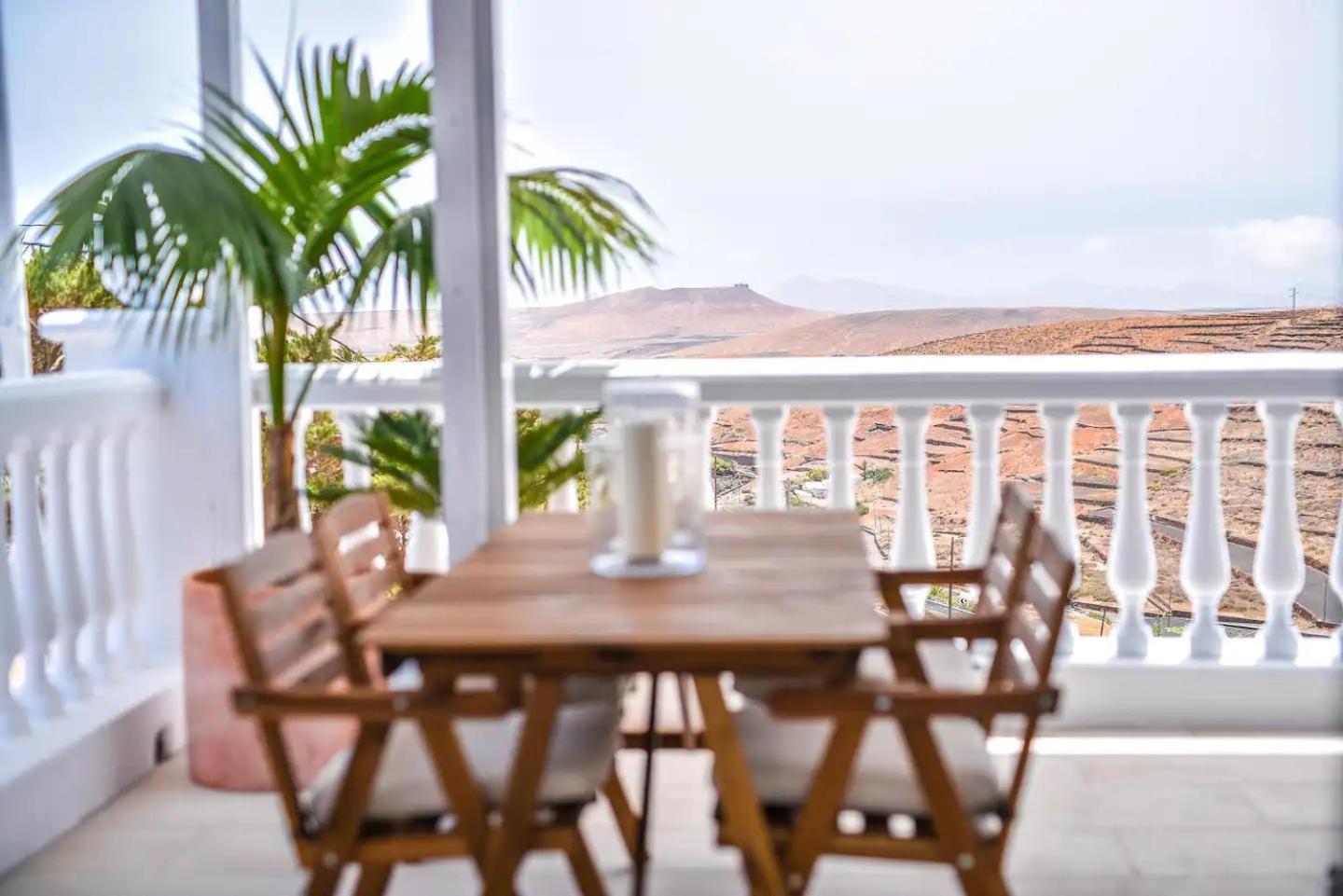 Las Nieves Suites