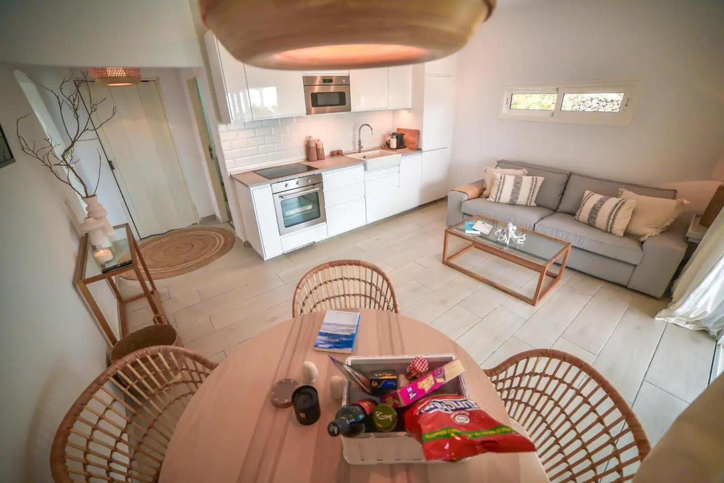 Las Nieves Suites