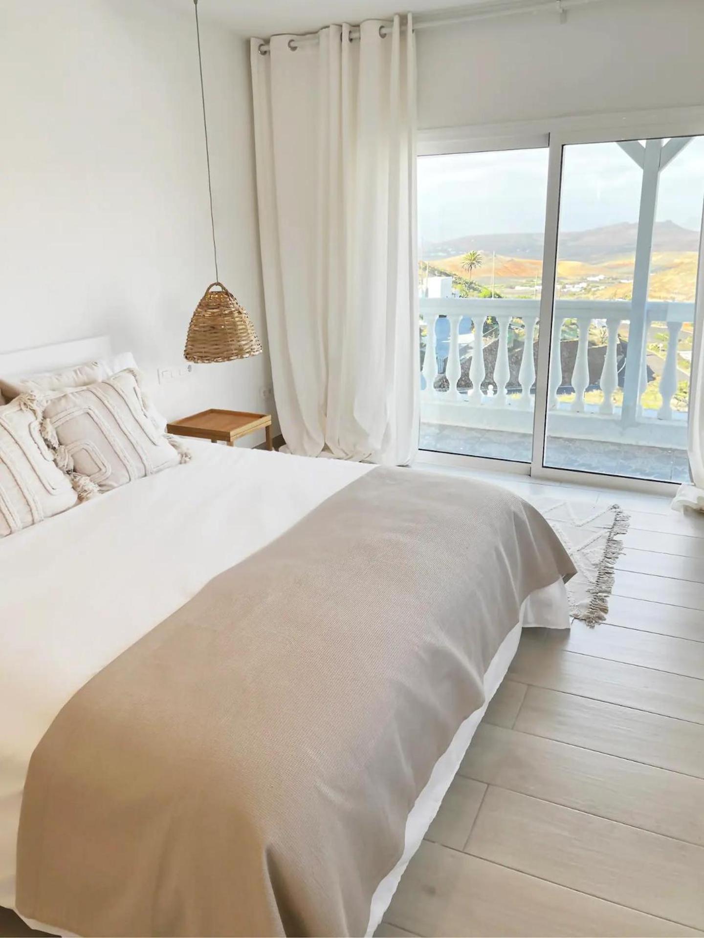 Las Nieves Suites