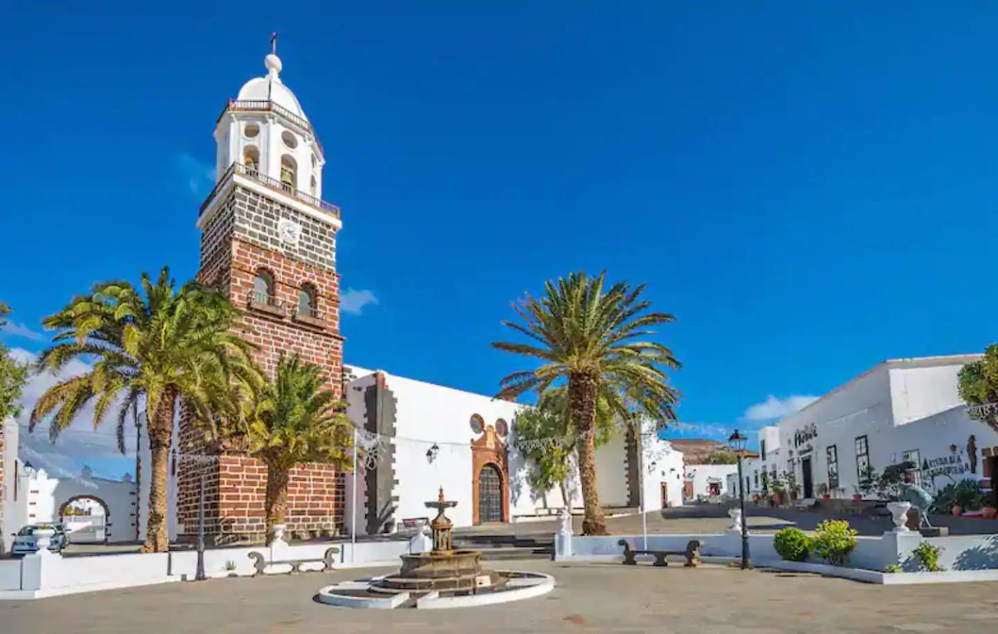 Las Nieves Suites