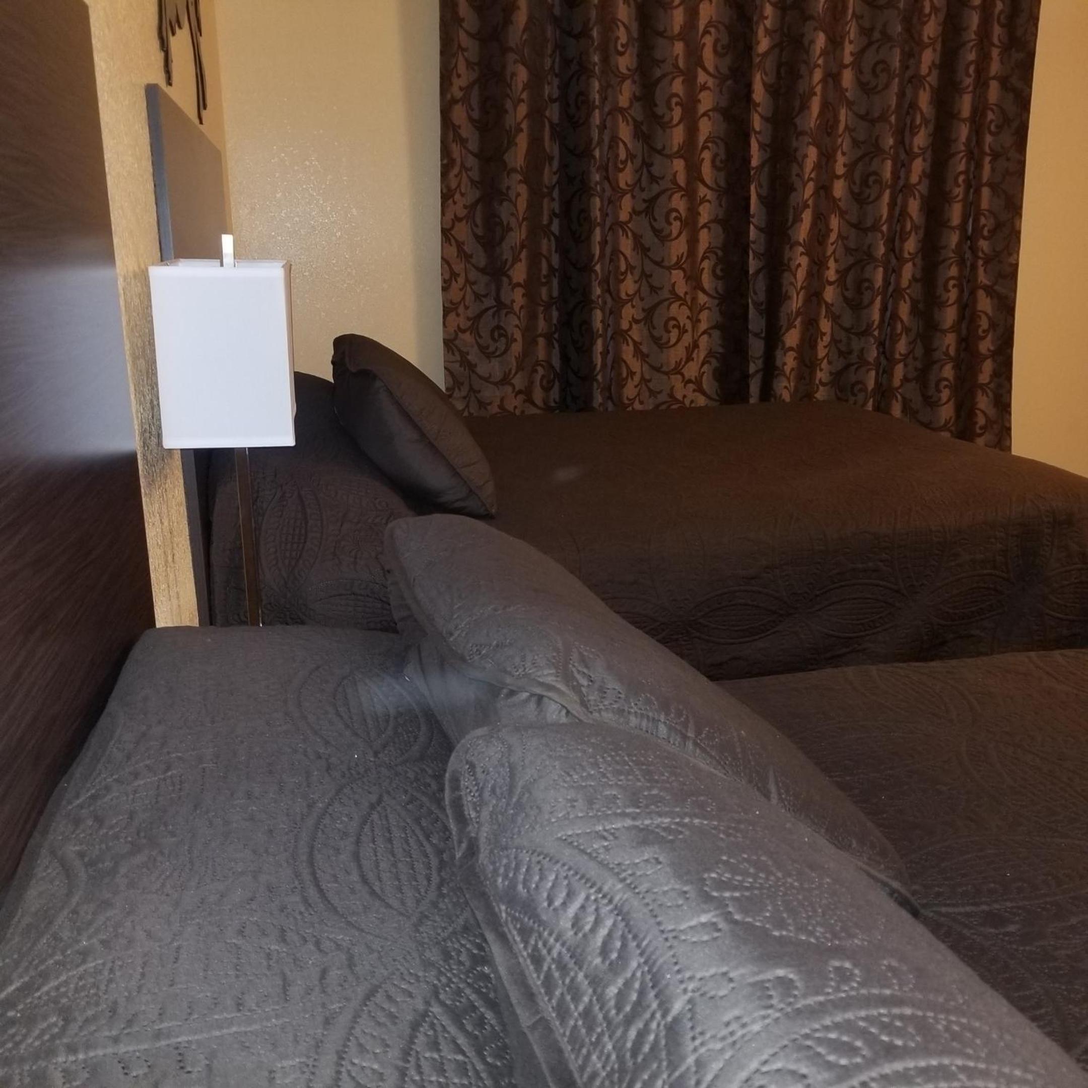 Frontier Lodge, photo 2