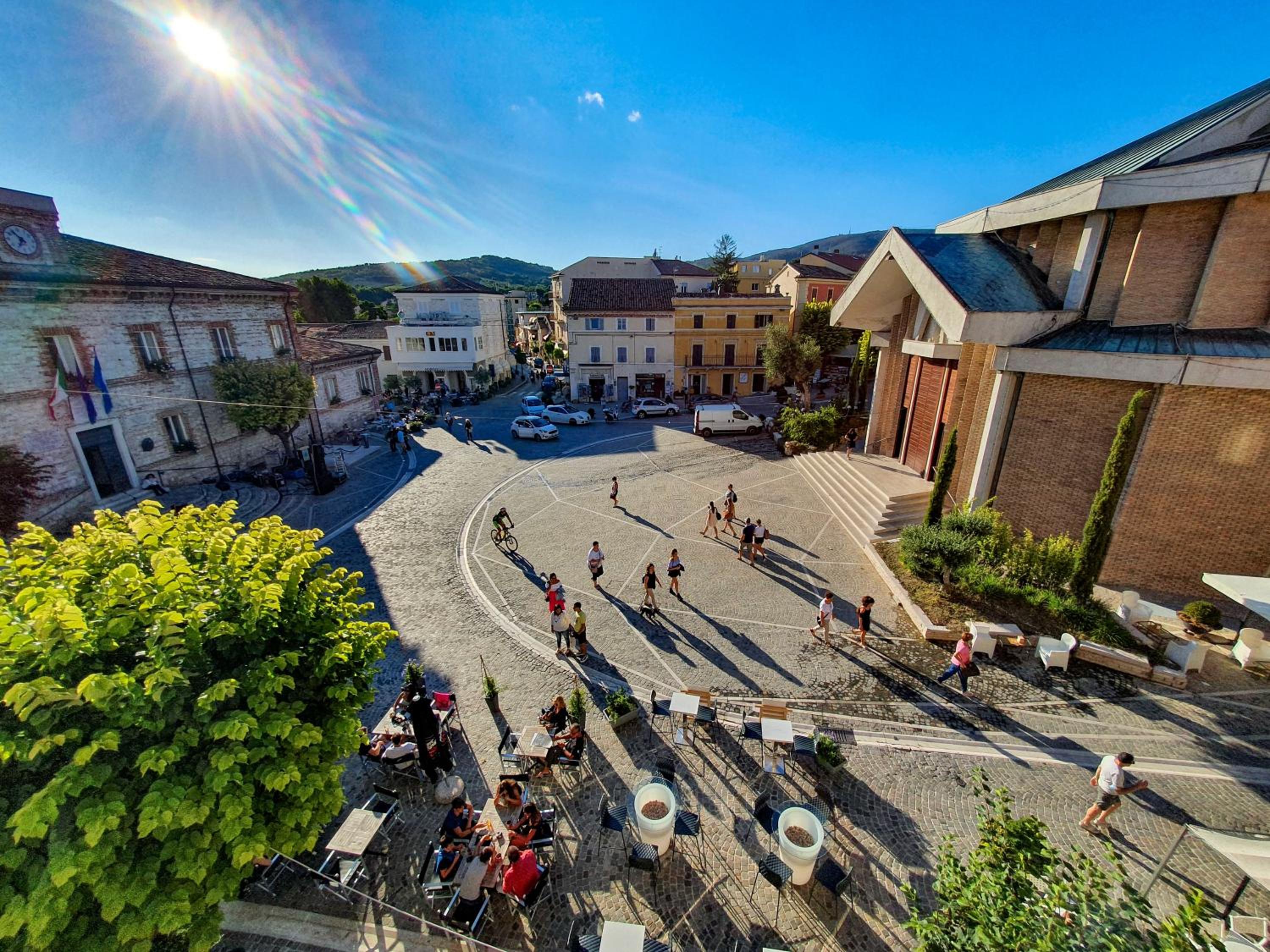 Viverenumana appartamenti la tua casa in centro a pochi passi dal mare view 5
