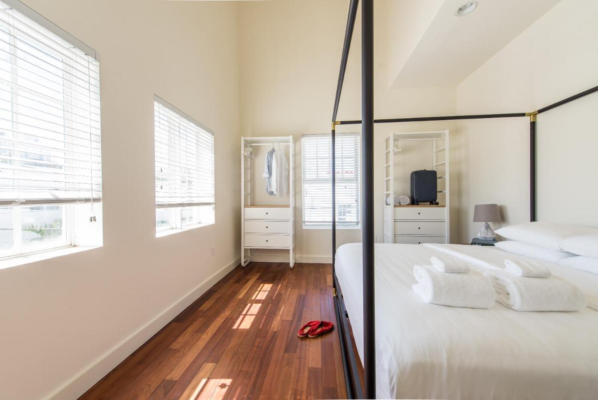 Photo 70
