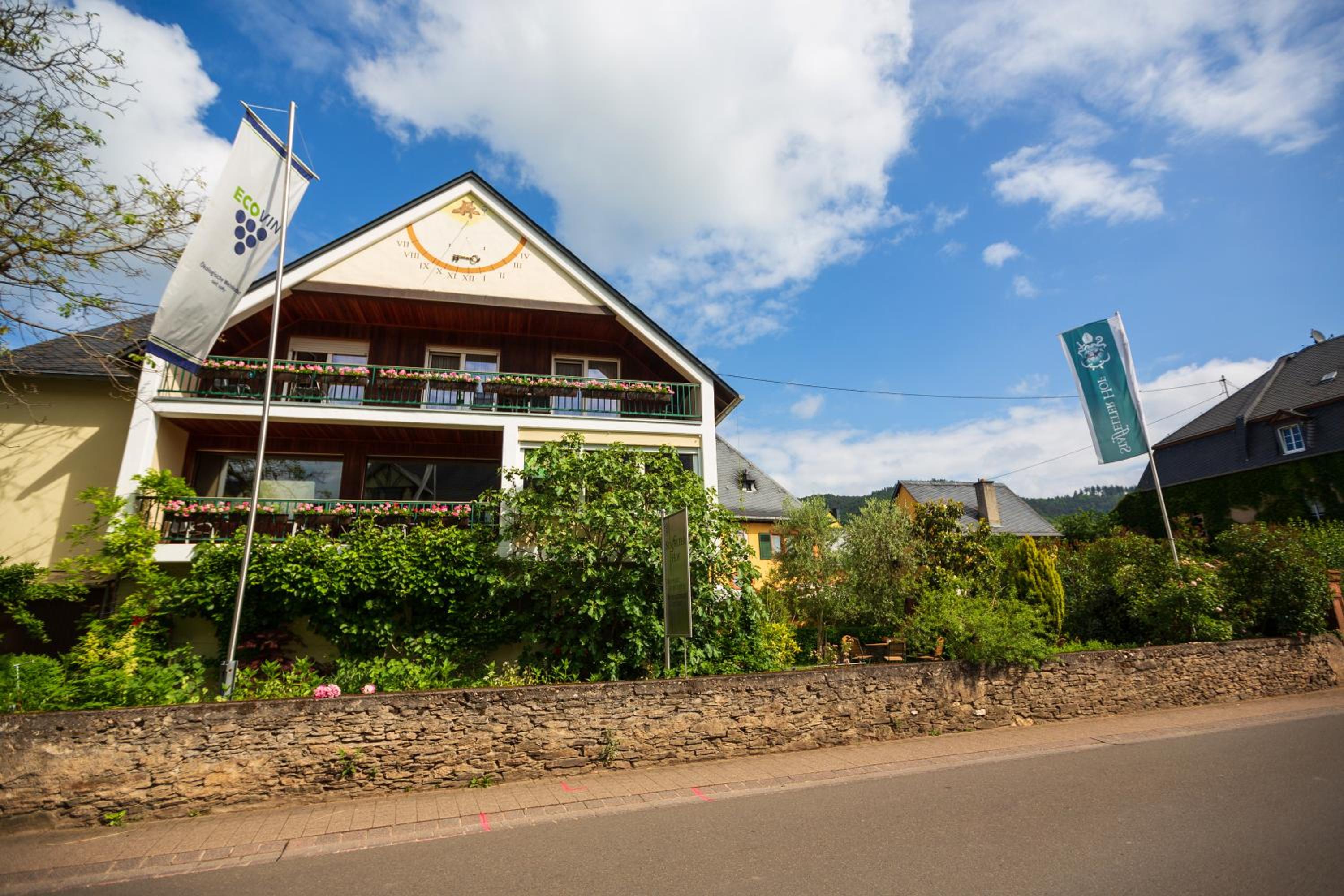 Bio-Weingut Staffelter Hof