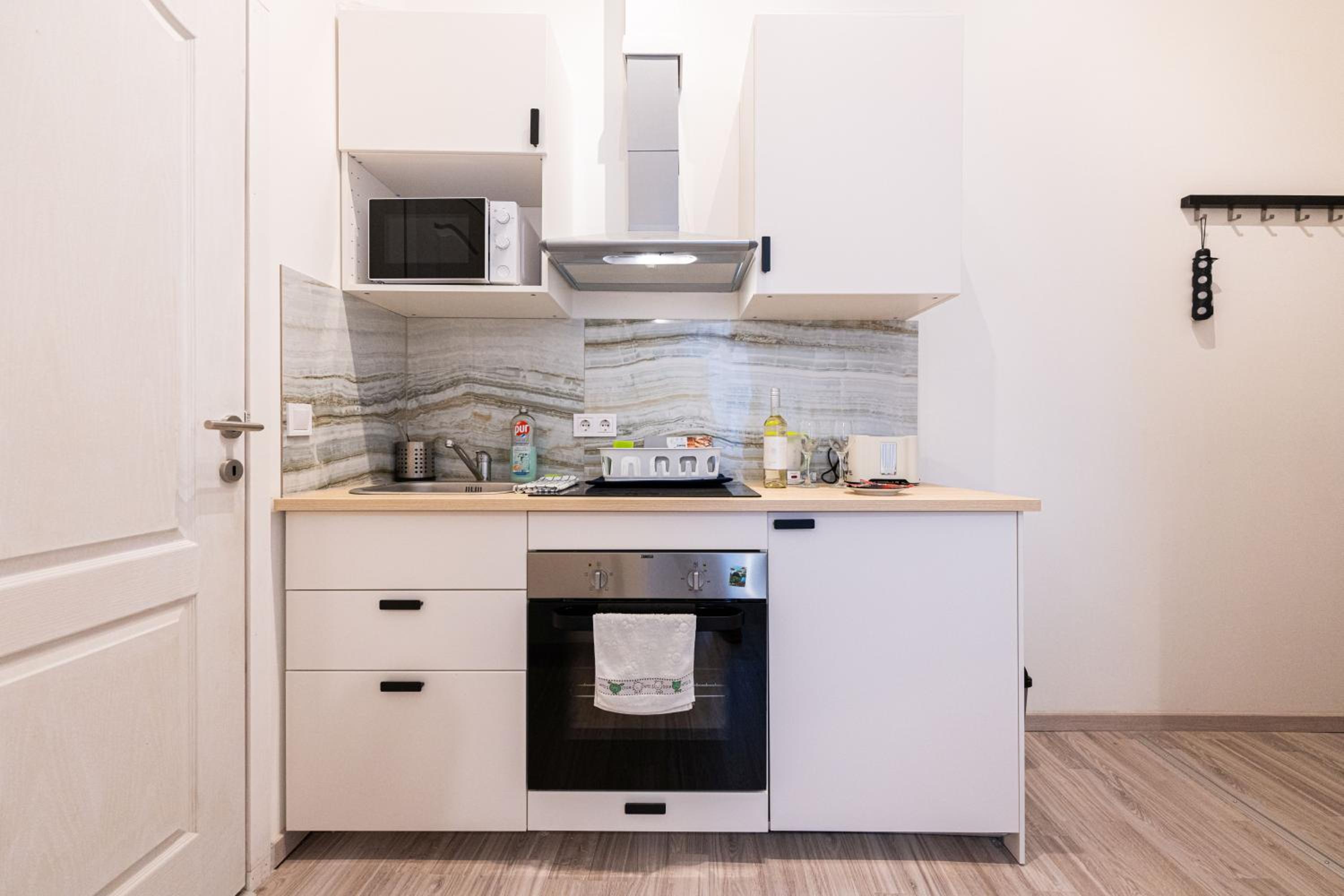 King Seventeen Homes