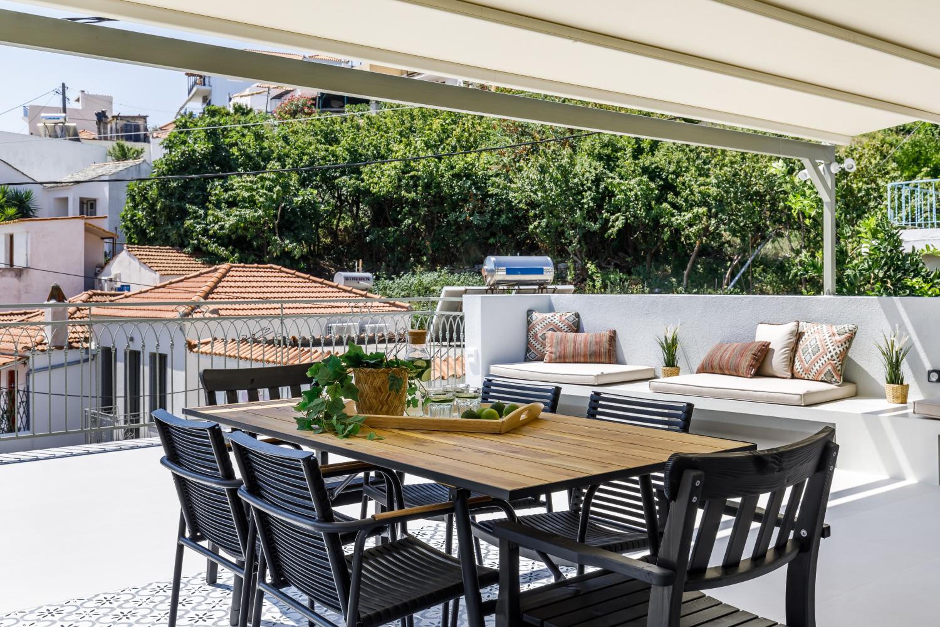 Breezy Rooftop House