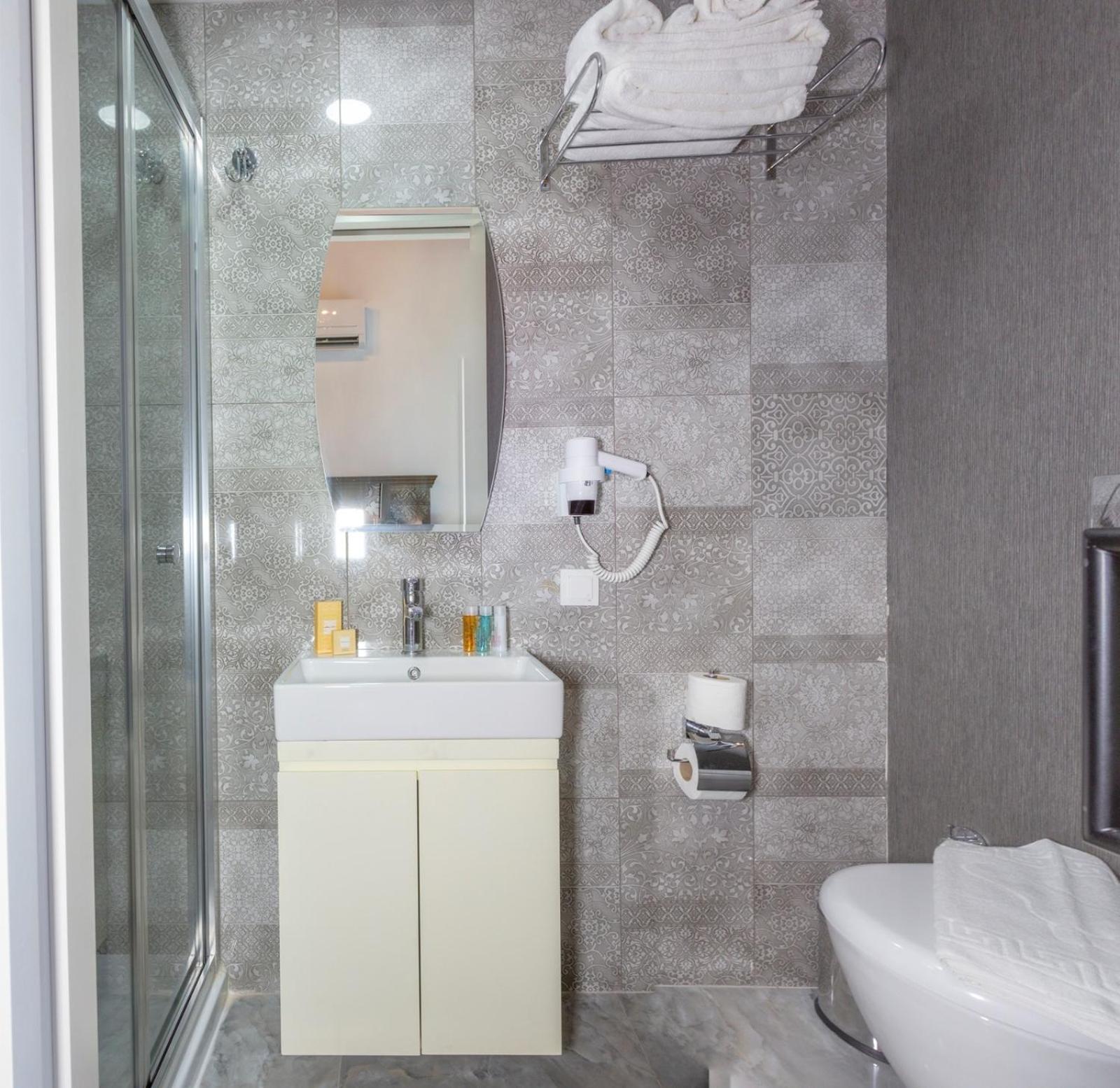 Cedrus Hotel - Image 29