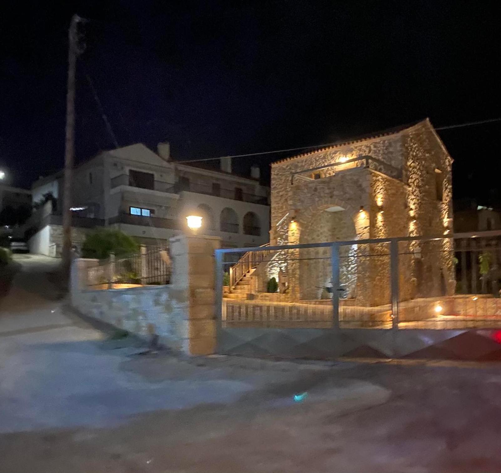LA TORE DI MONTENEGRO view 2