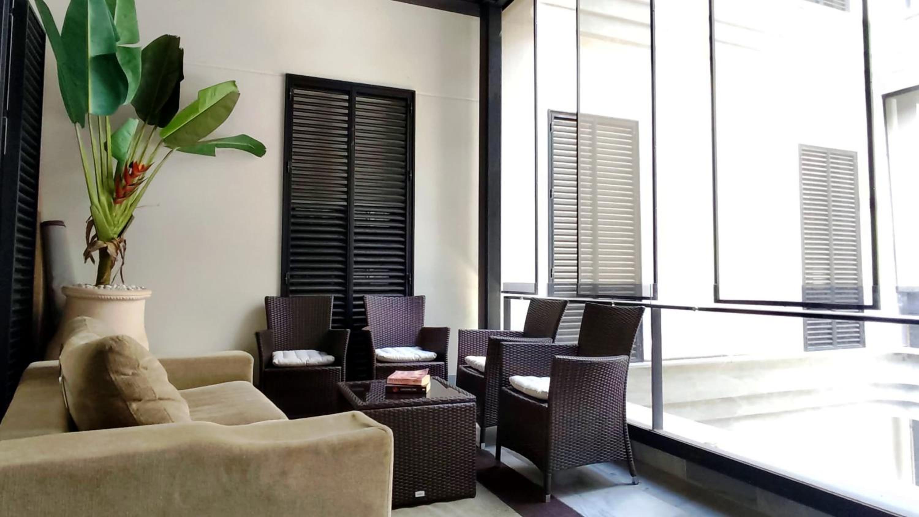 lounge