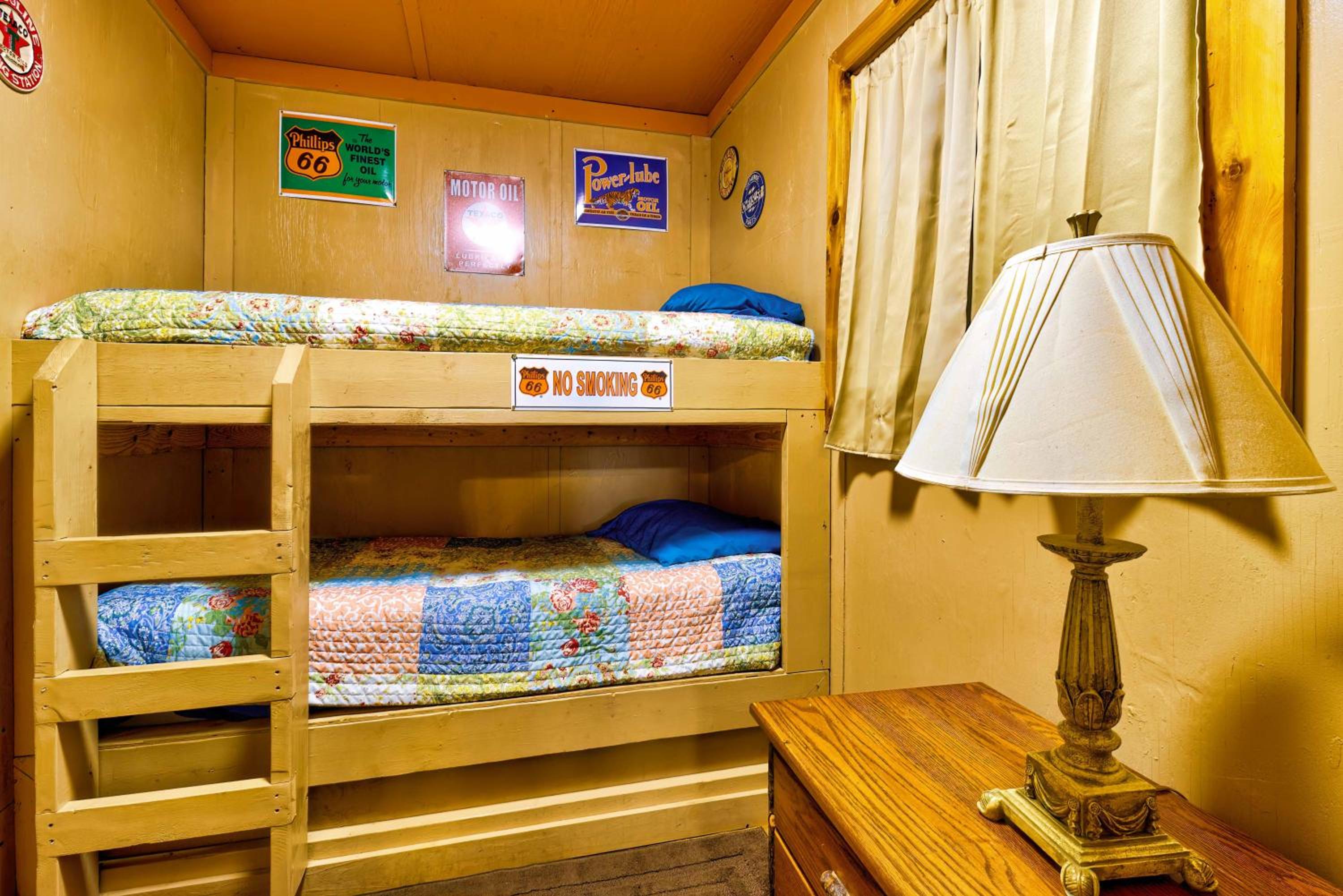 Panther Creek Cabins
