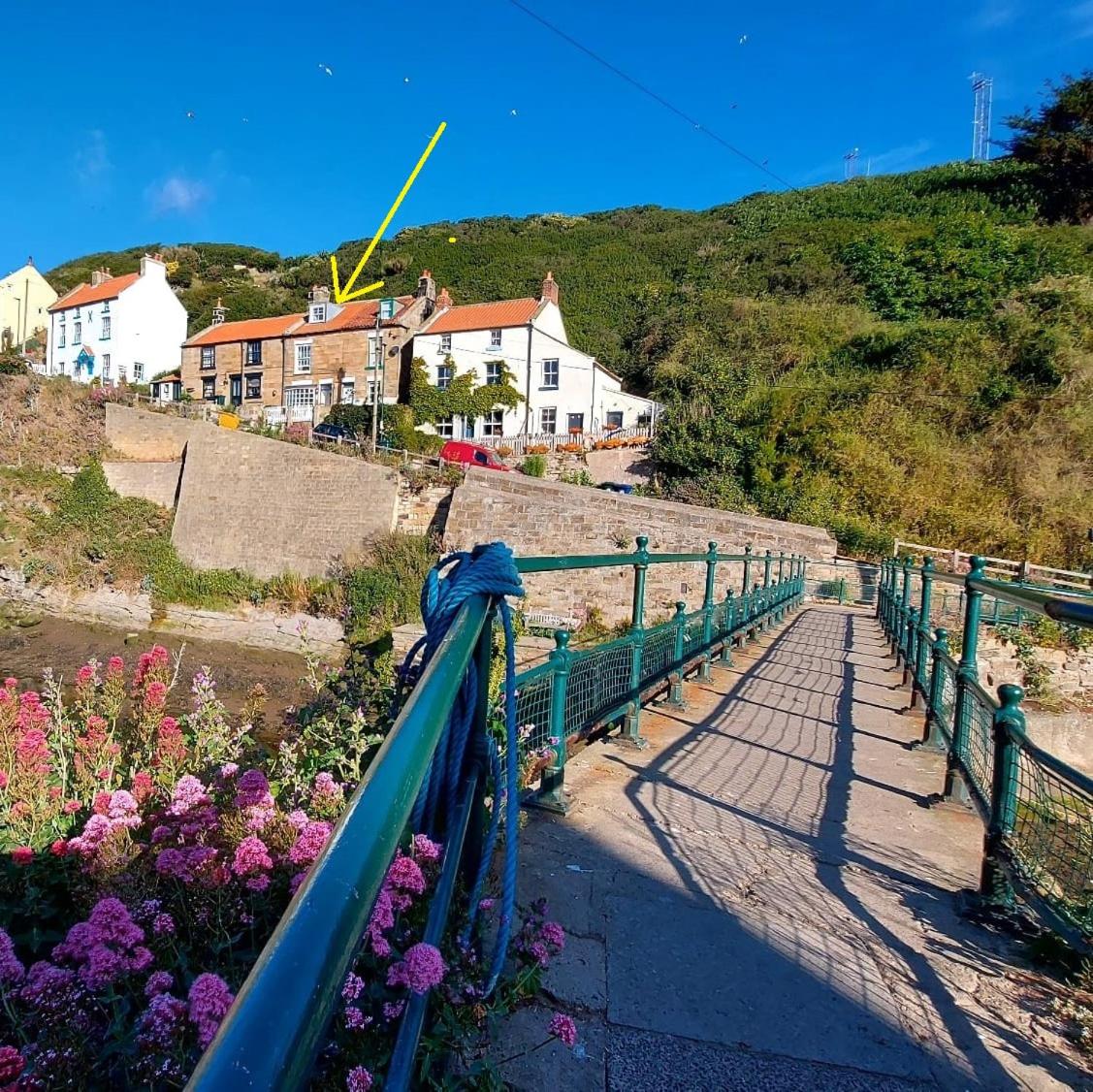 Sea Haven holiday cottage at Staithes view 3