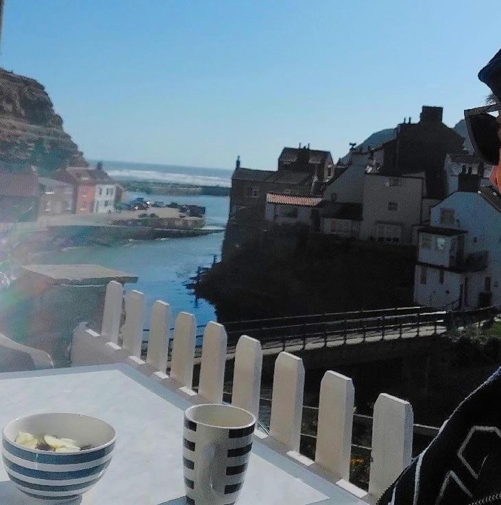Sea Haven holiday cottage at Staithes view 4