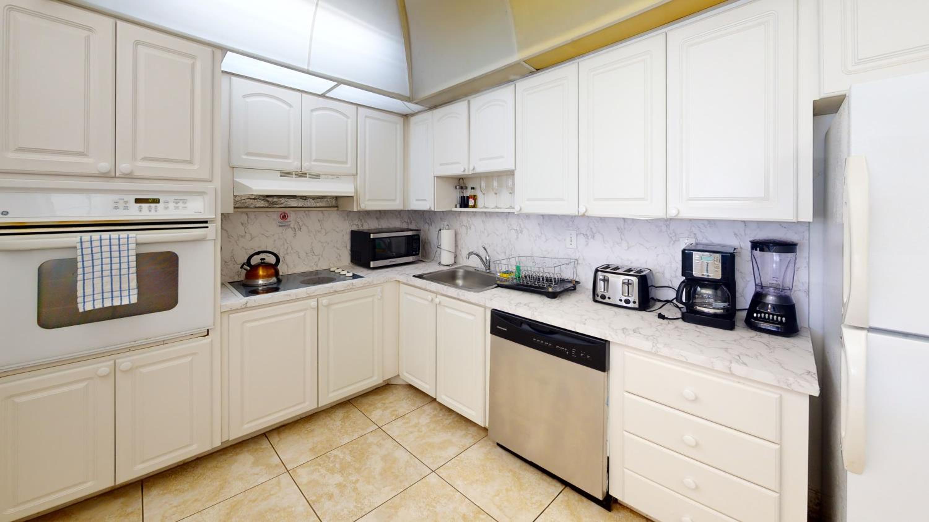 Ocean Reserve Condo by FlatsAway