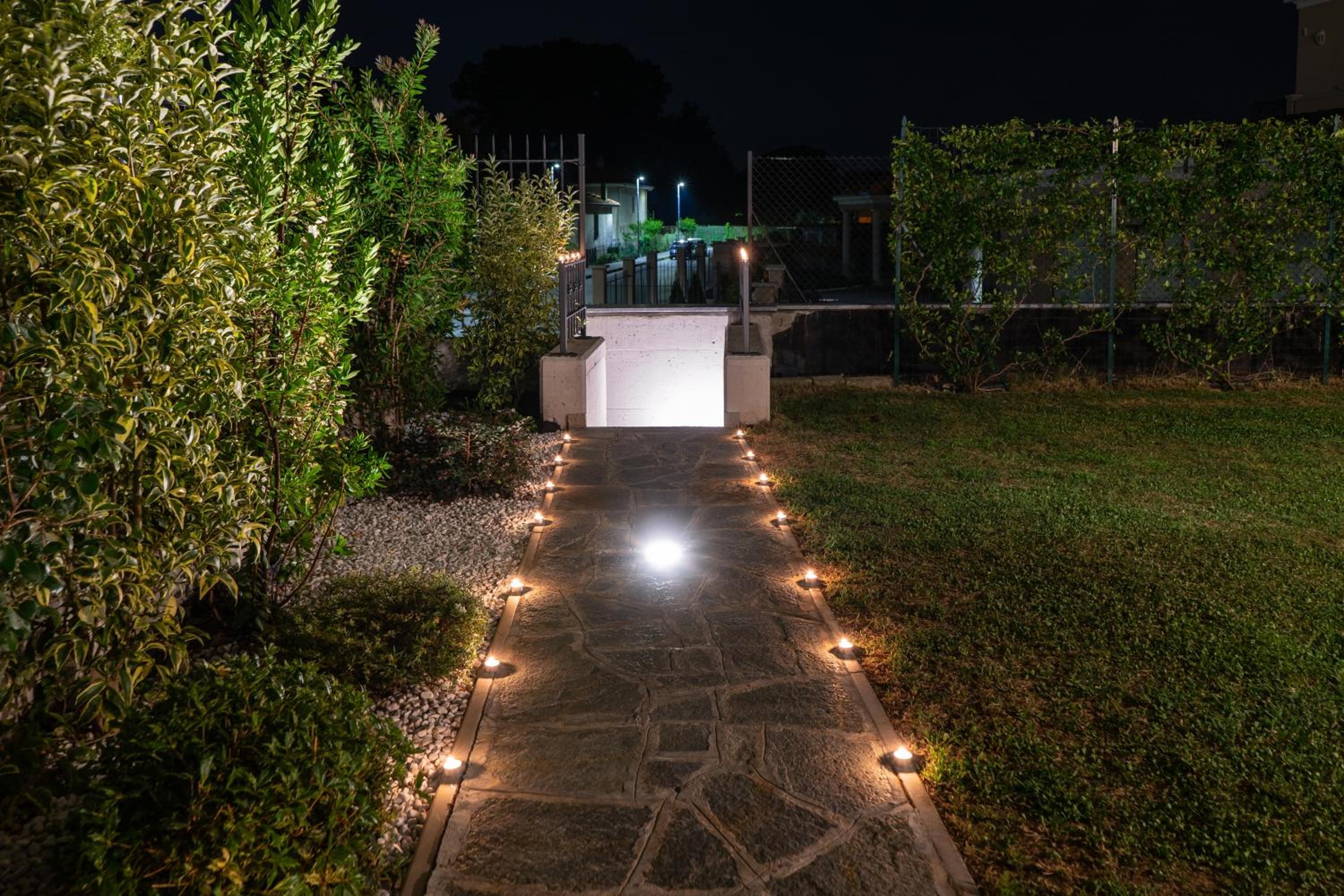 Somma Lombardo Vacations - BB Margante - Property Image 4