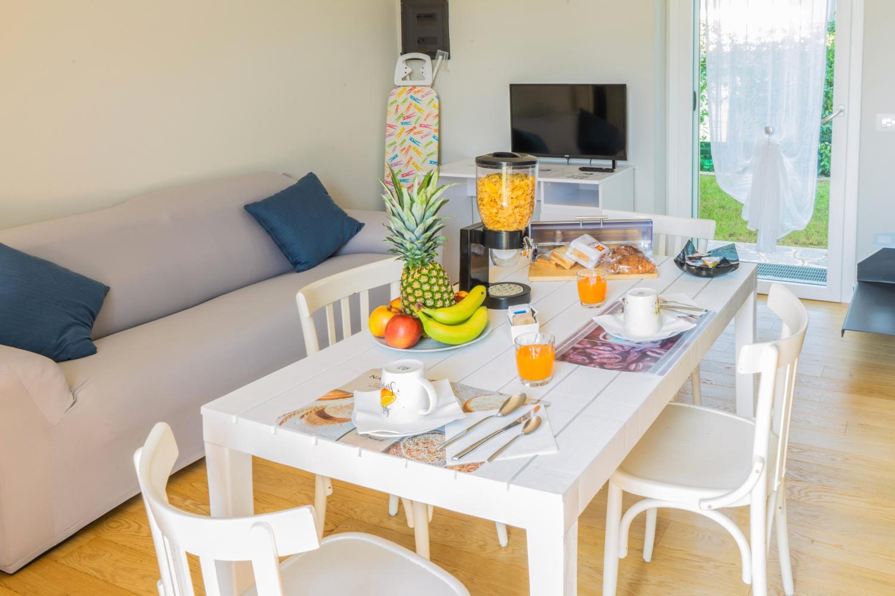 Somma Lombardo Vacations - BB Margante - Property Image 23