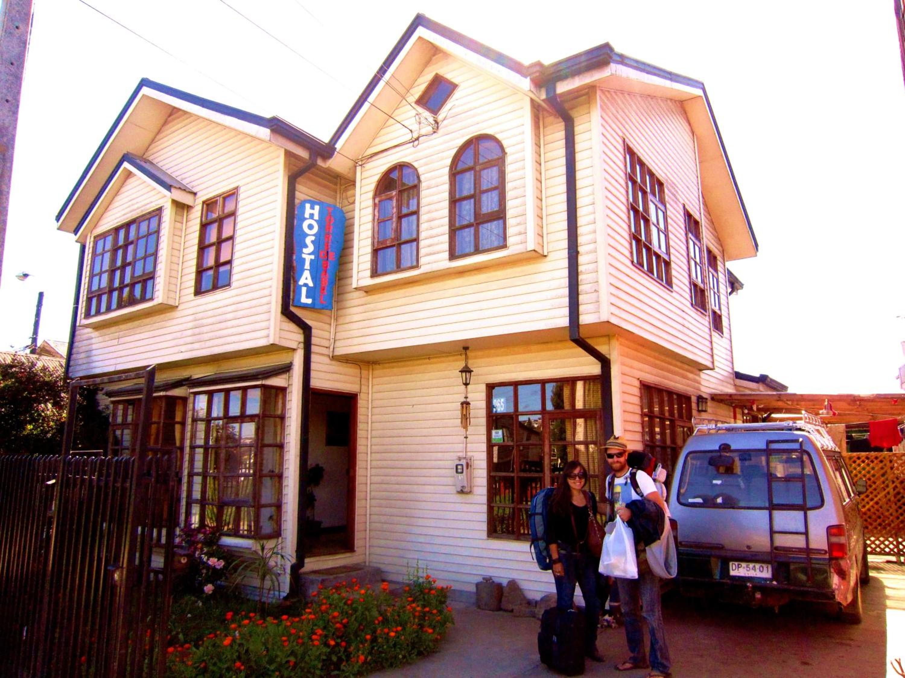 Hotel Hostal Torre de Babel - Image 1