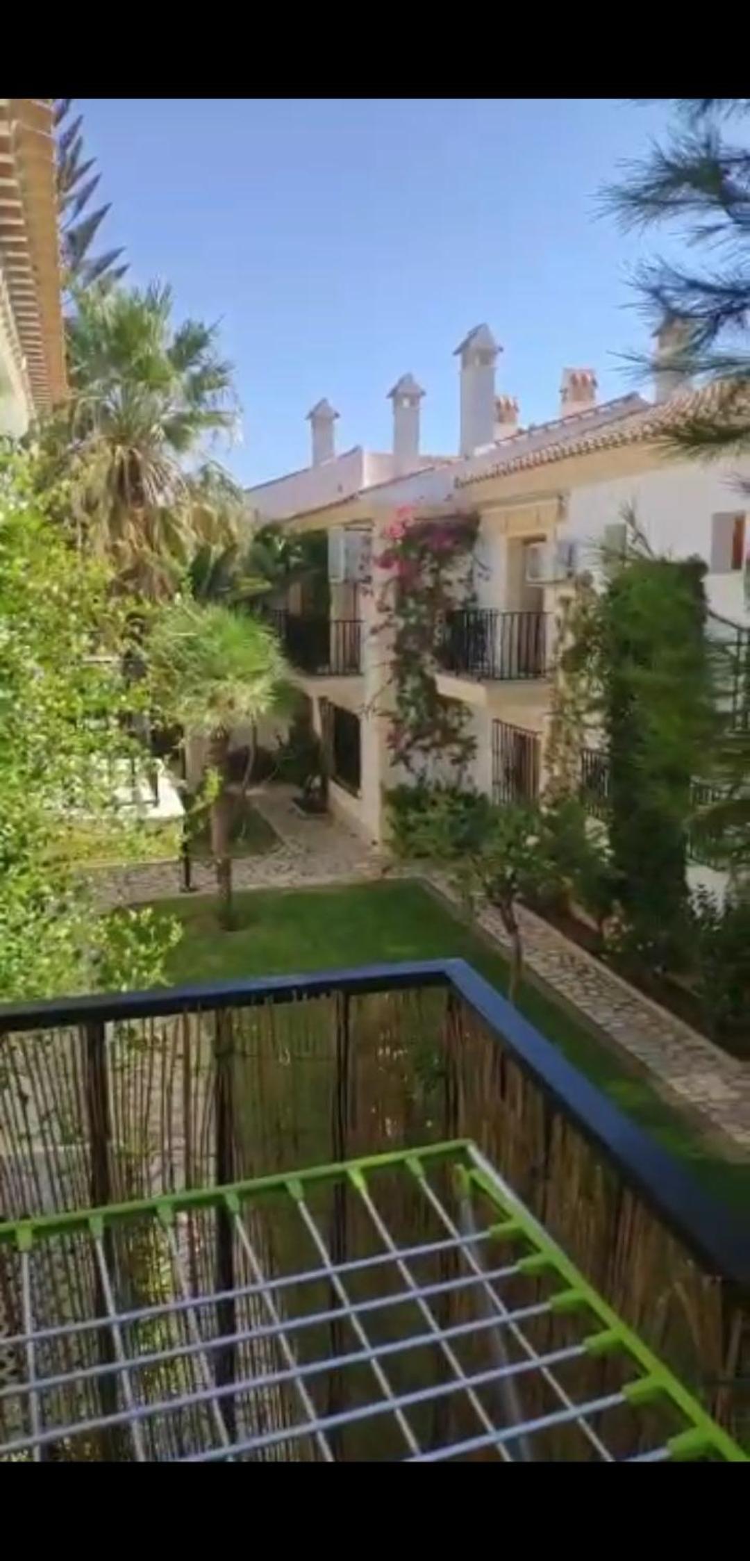 Jardines Tropicales vera playa