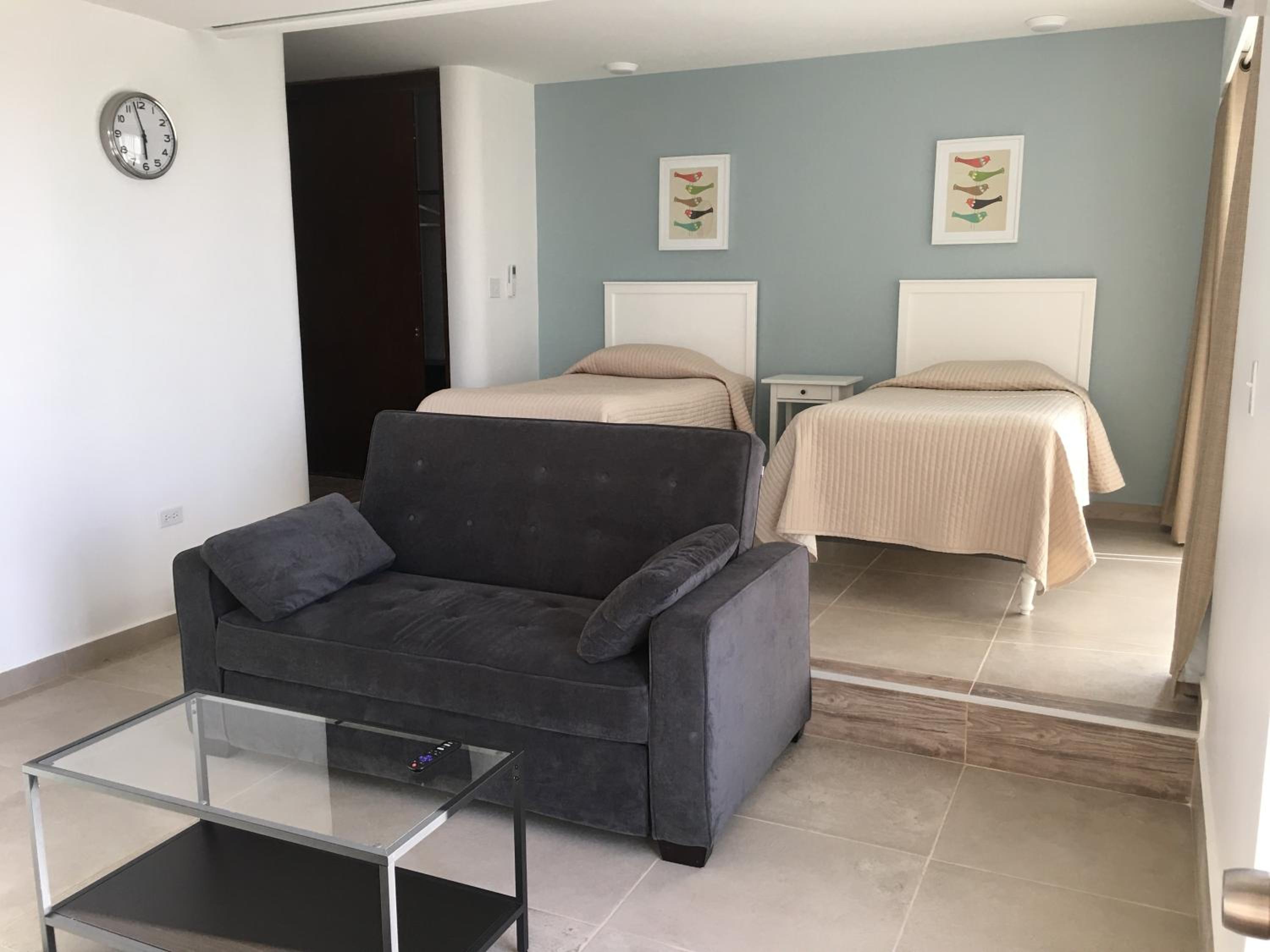 Dali Suites -Accommodations in Playas de Tijuana view 4