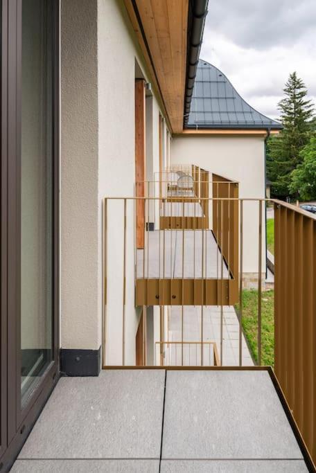 Residence Koubek - Útulný apartmán s výhledem a parkováním