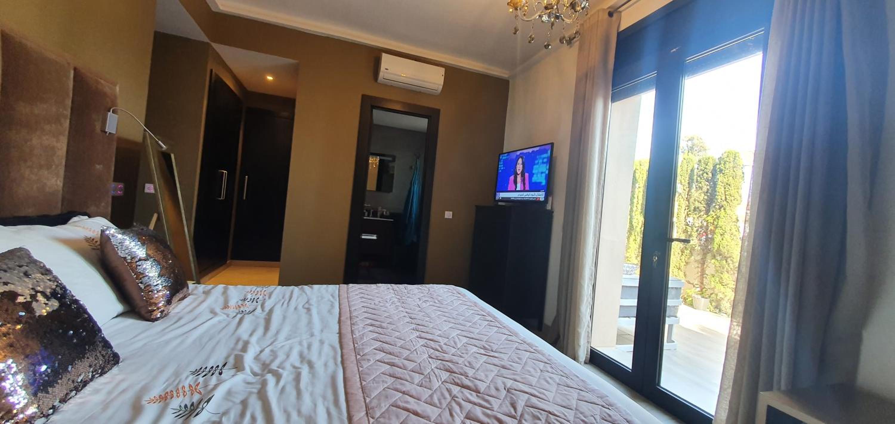 hotel room