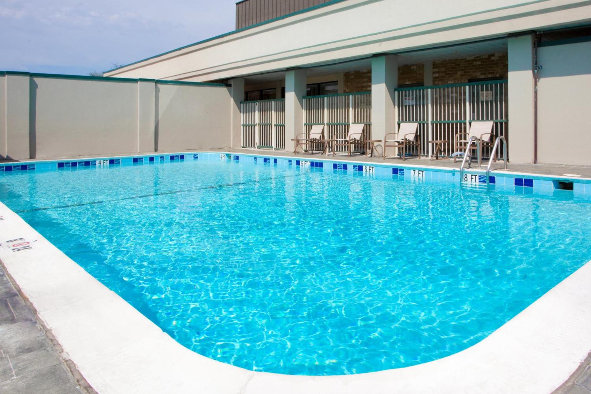 Springfield Vacations - Holiday Inn Express Washington DC SW - Springfield, an IHG Hotel - Property Image 31