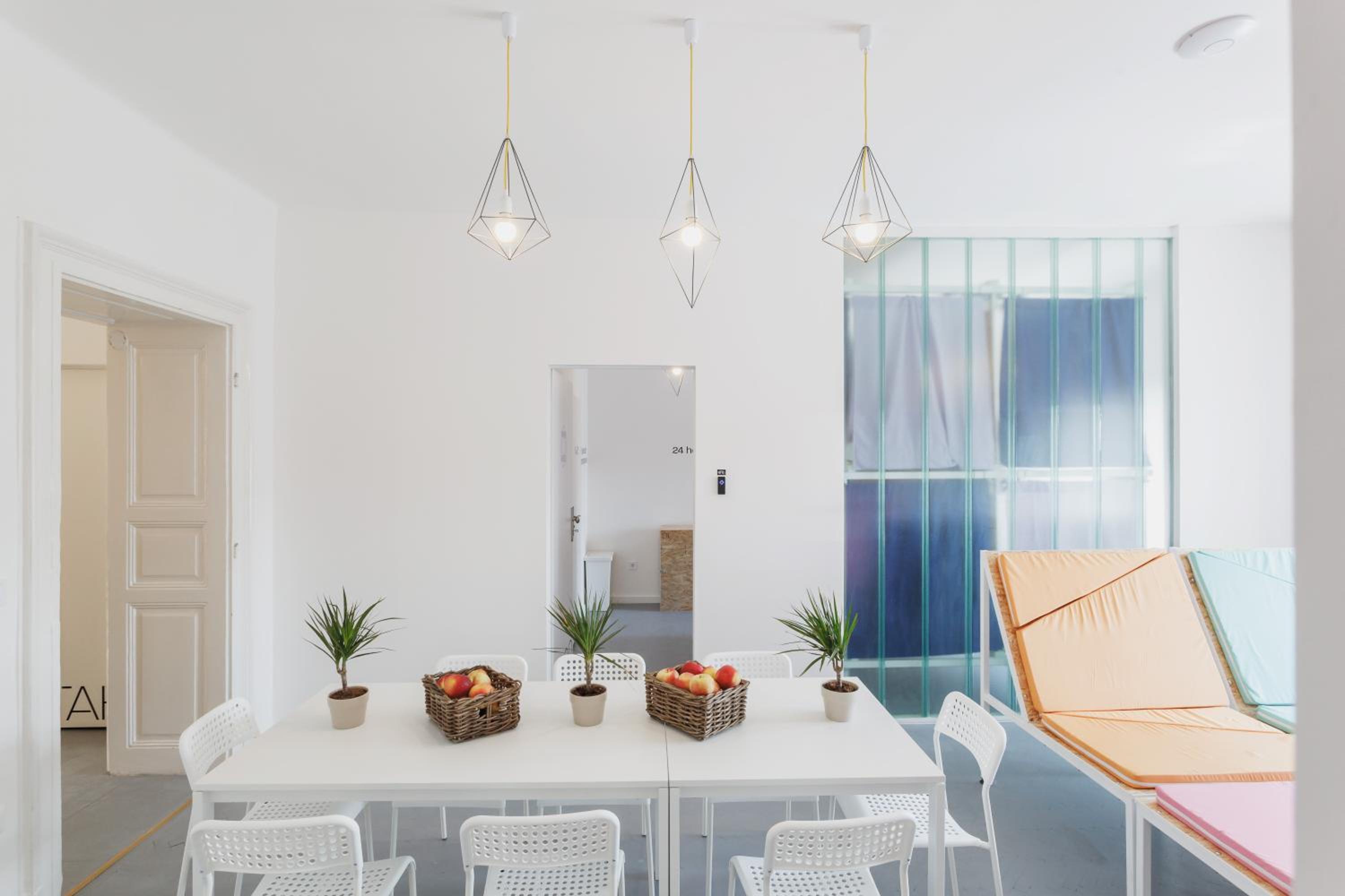 Avenue Hostel
