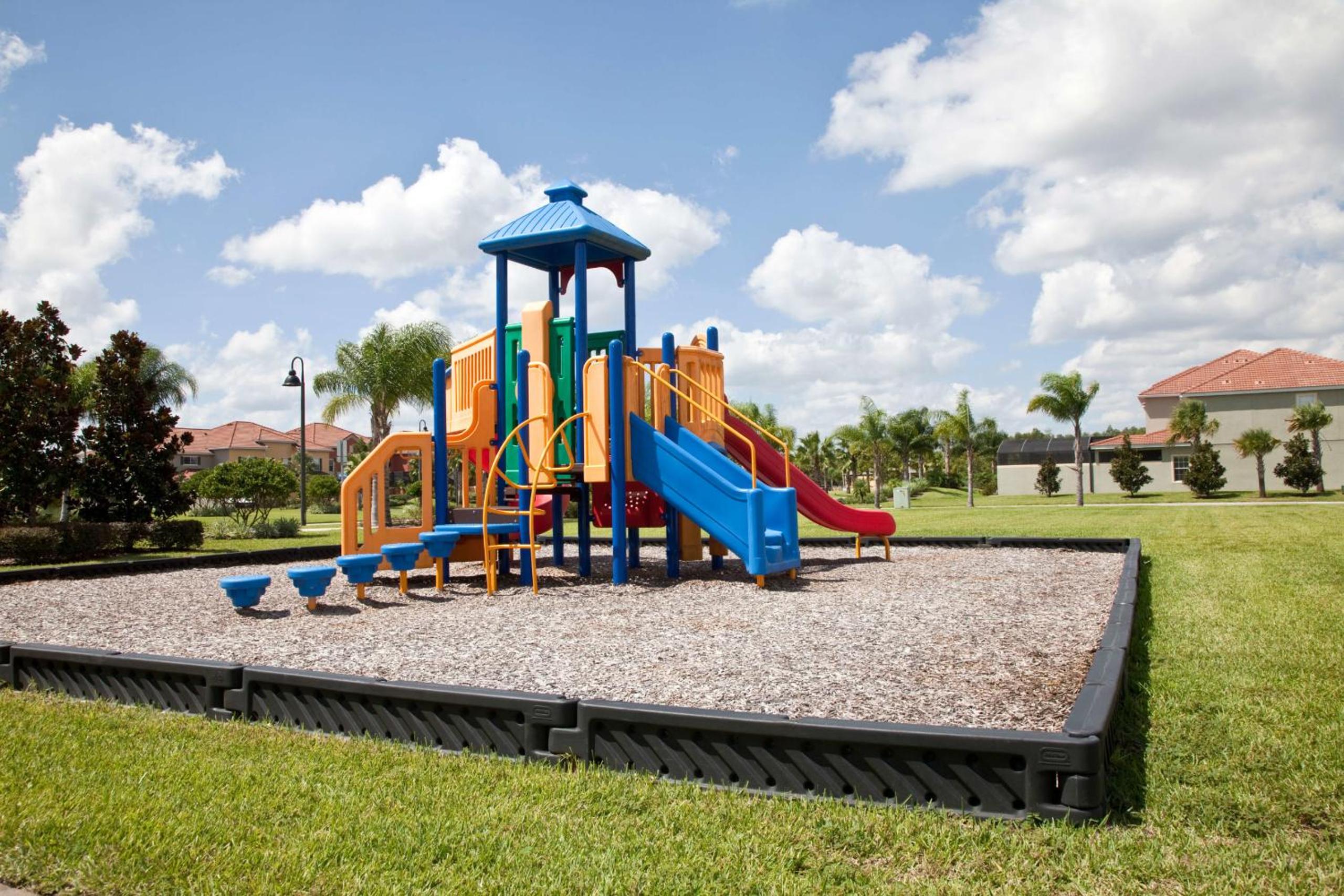 Paradise Villa Disney Staycation Pool, Fun & Resort Access