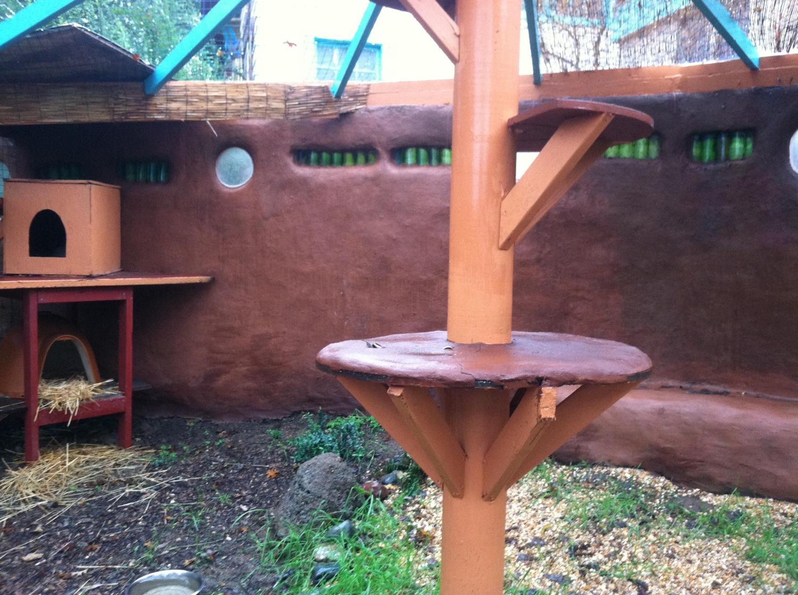Hobbit Hut
