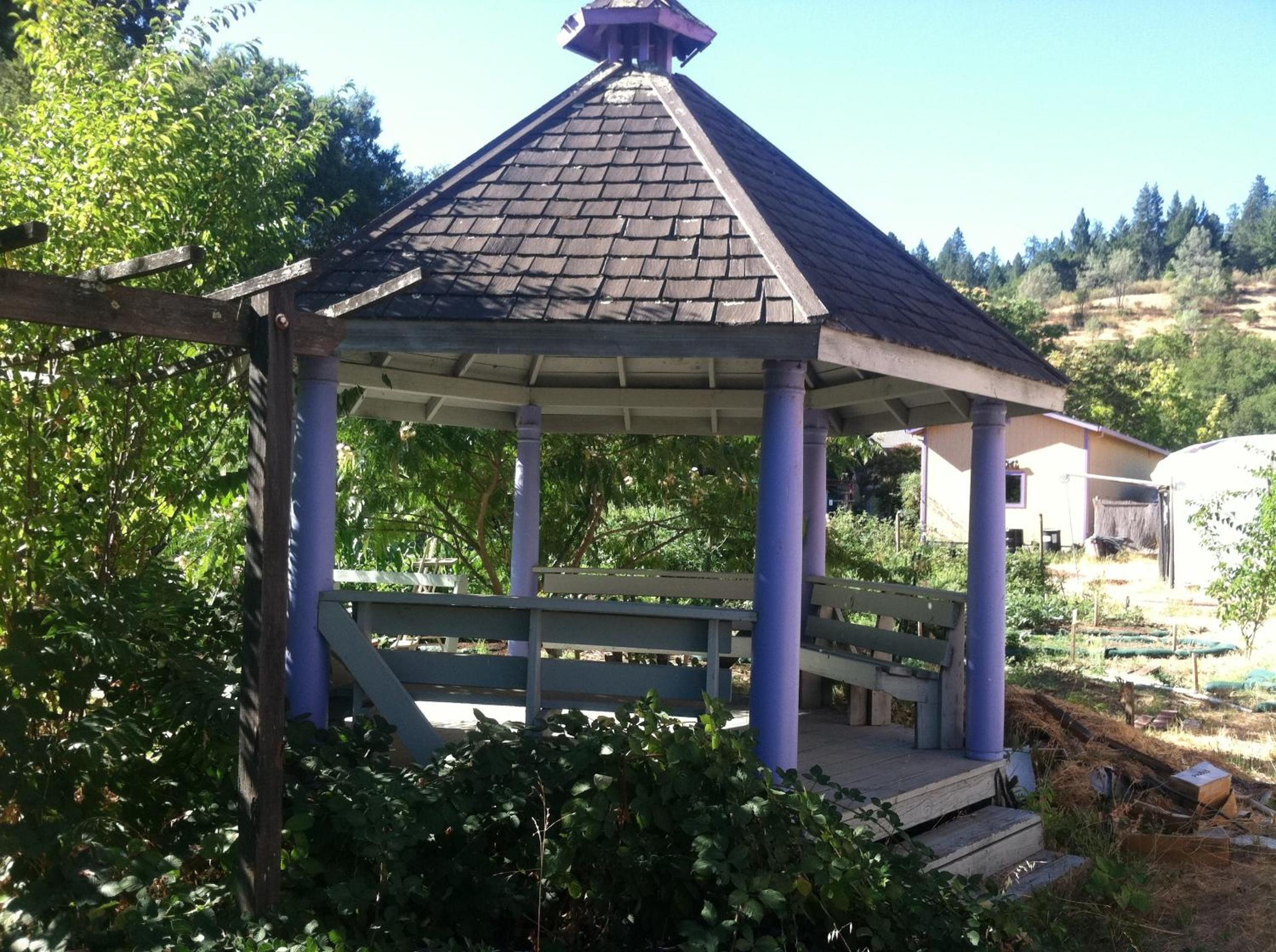 Hobbit Hut