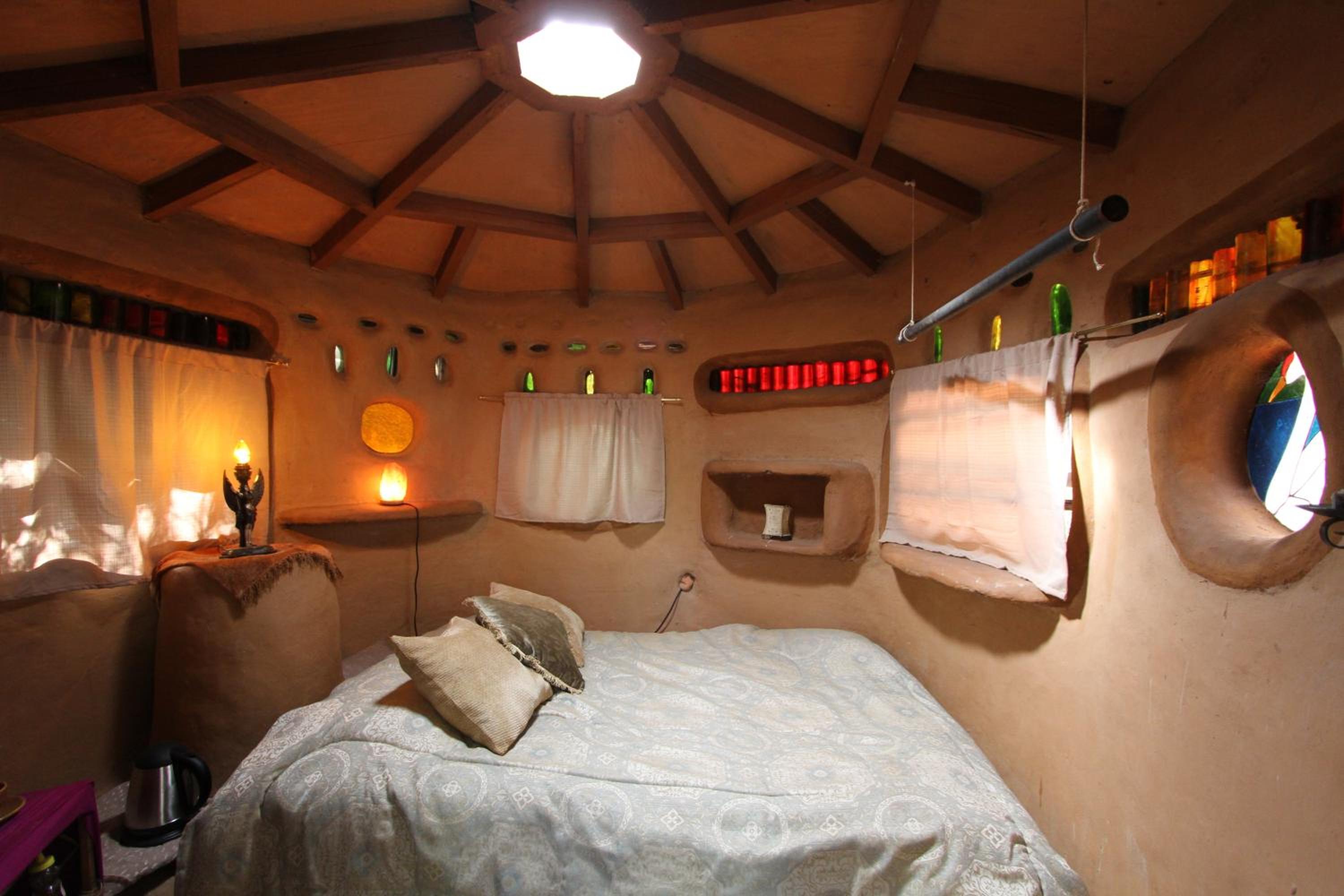 Hobbit Hut