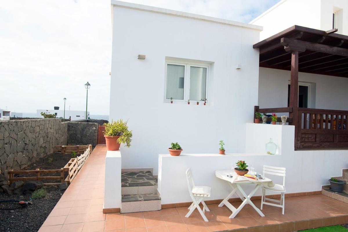 Studio with terrace and wifi at La Santa Lanzarote view 2
