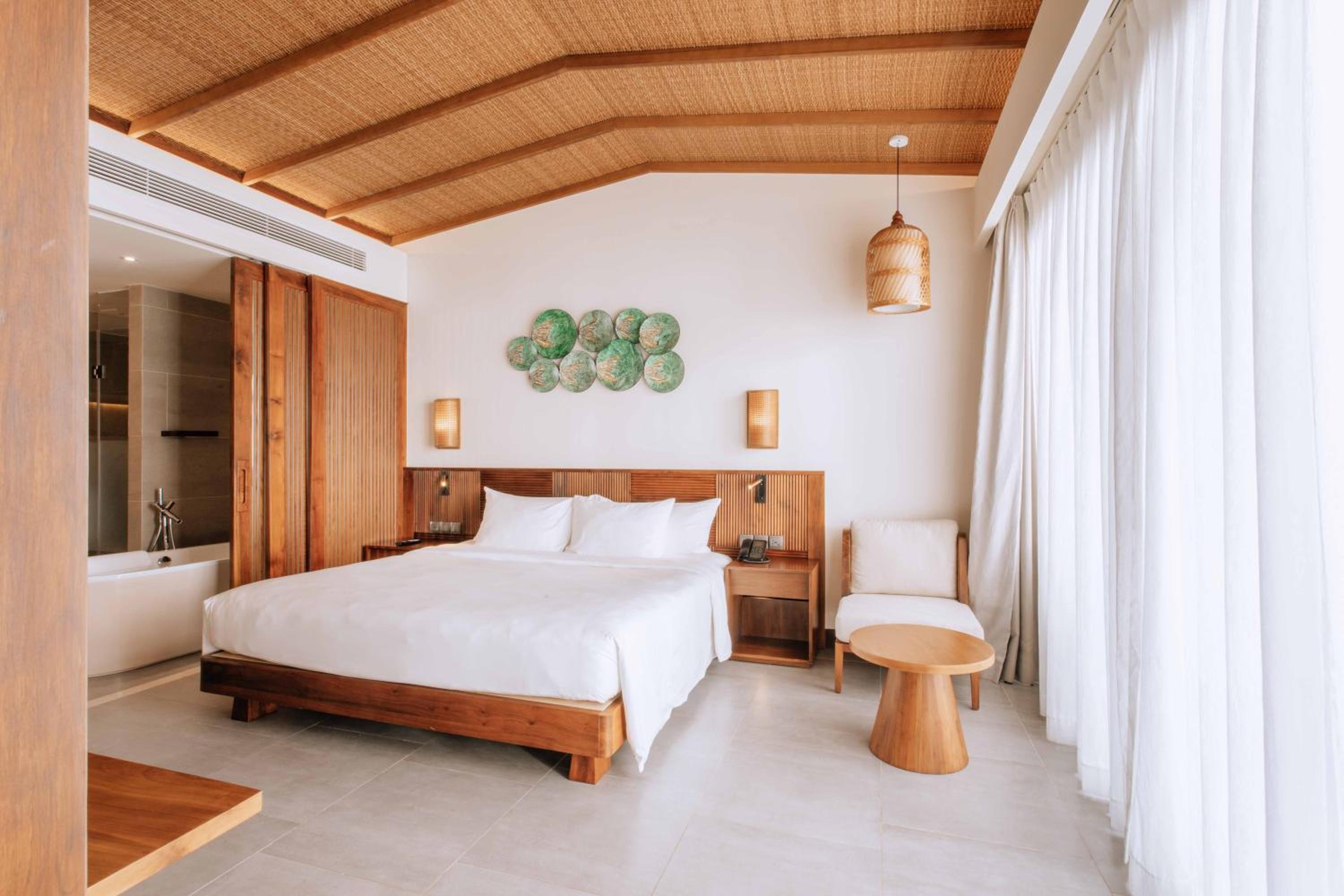 Dusit Princess Moonrise Beach Resort