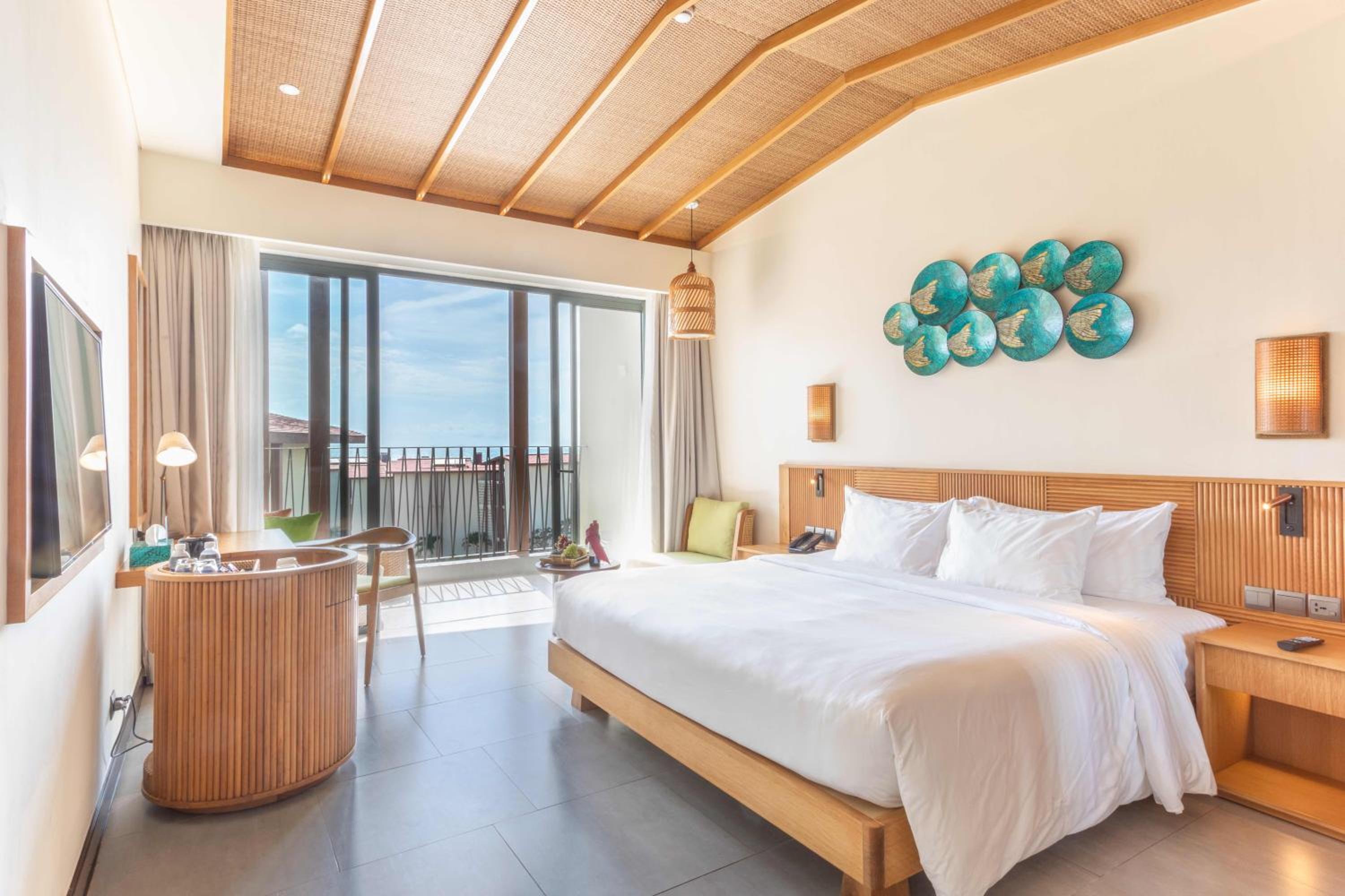 Dusit Princess Moonrise Beach Resort
