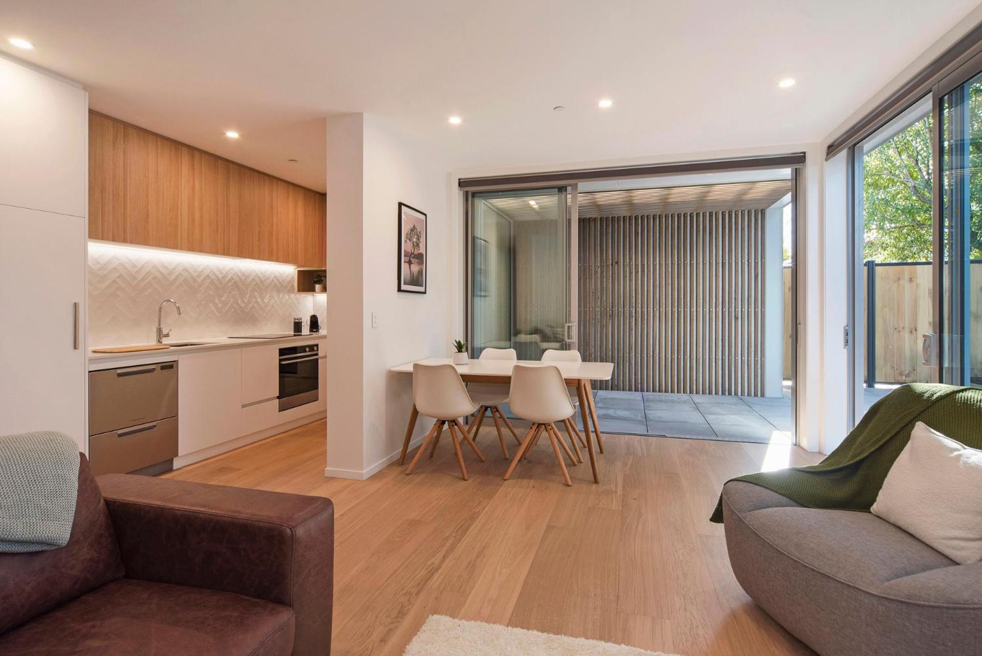 Malthouse Lane City Apartment 2 view 3