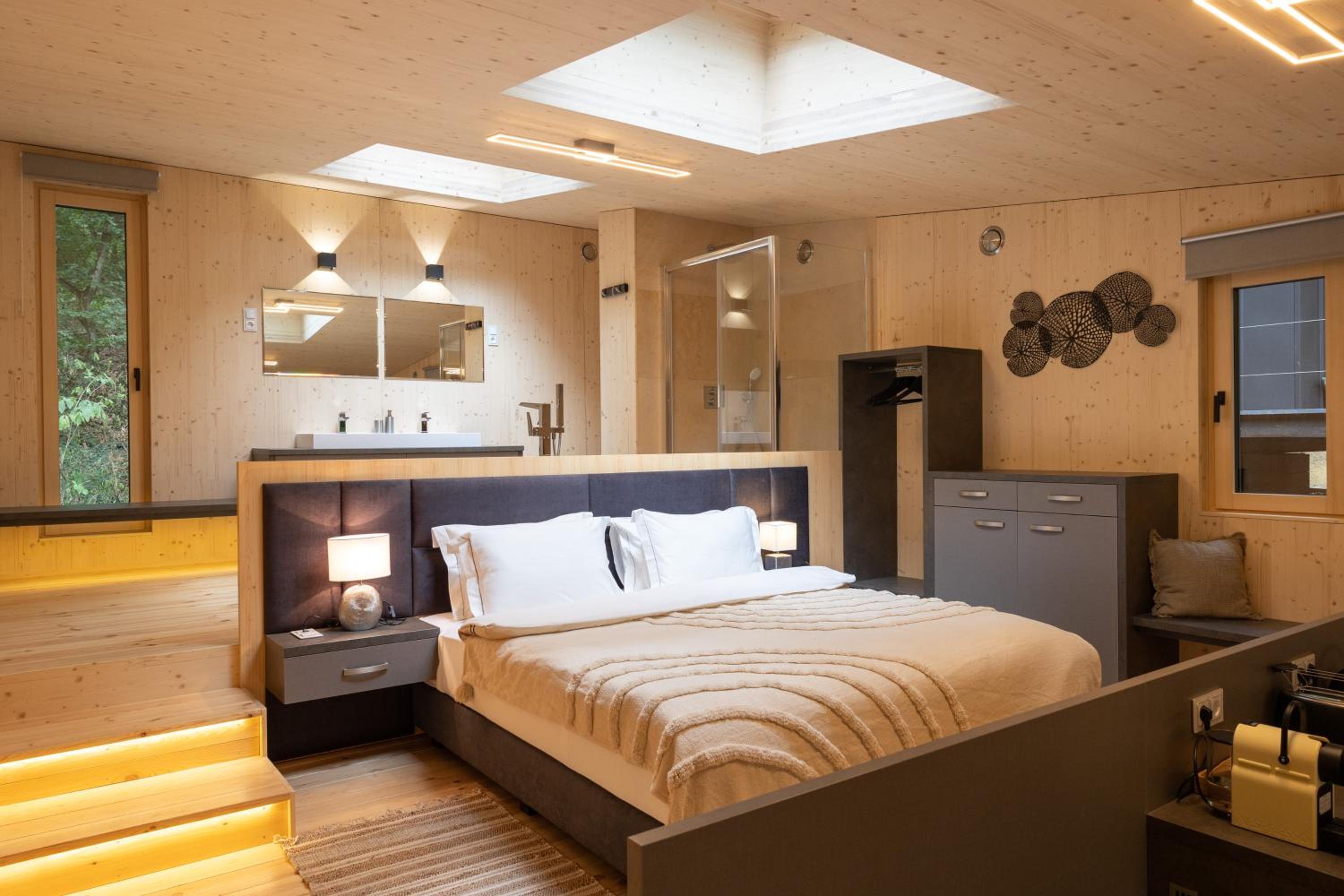 Hotel Nomád Glamping - Image 1