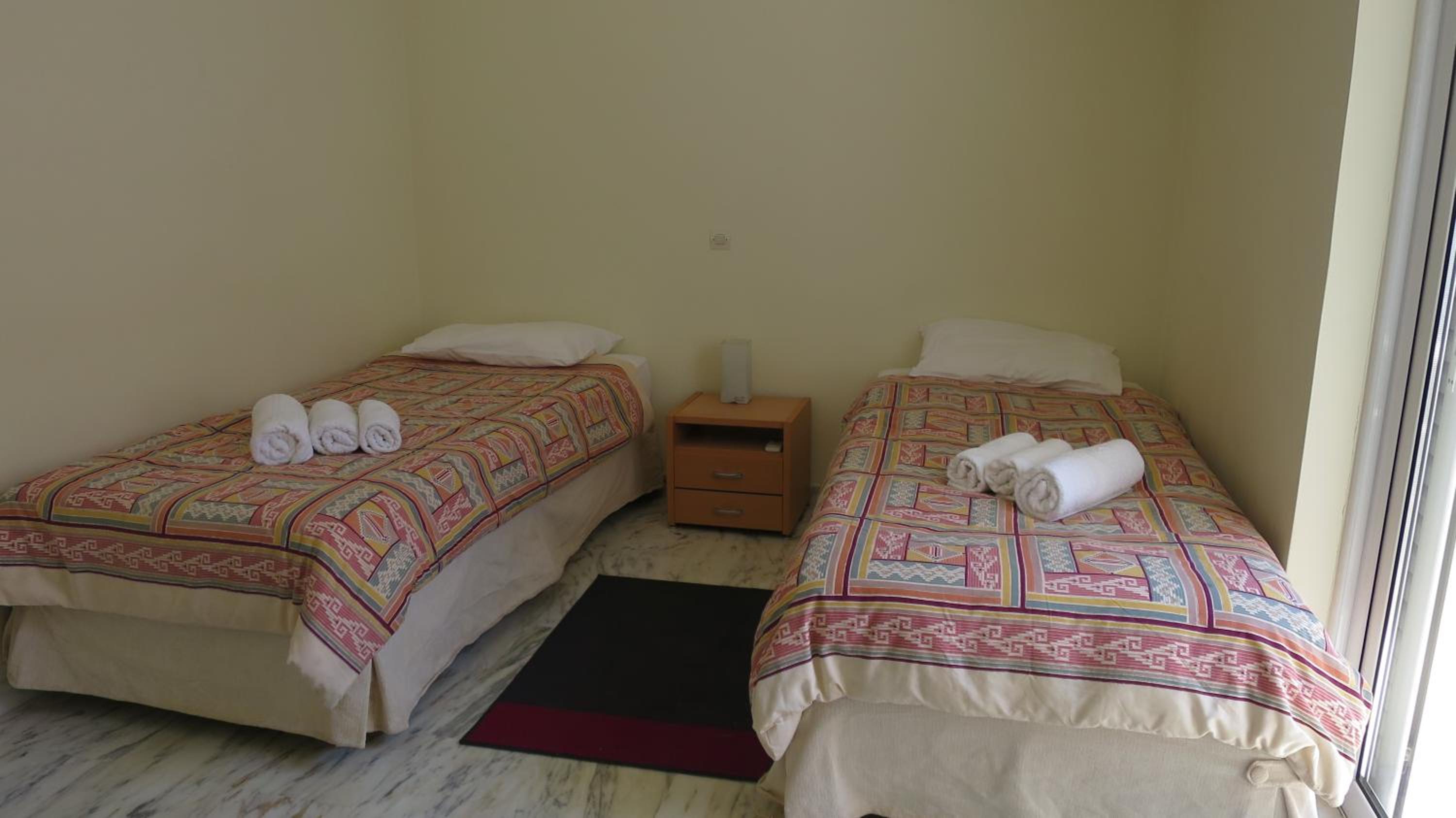 Modern apartment near Acropolis peaceful location.